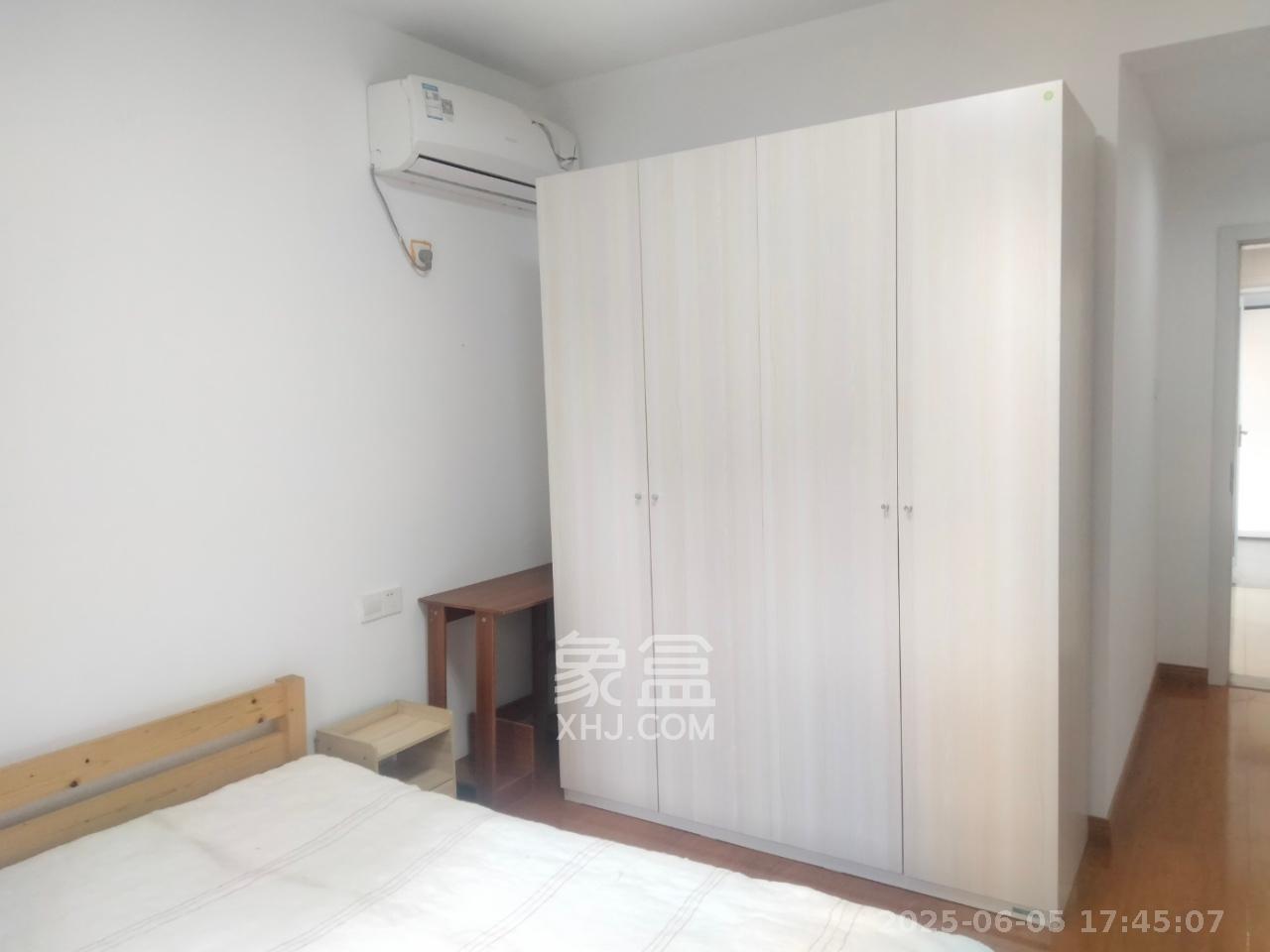 鑫远悦城（鑫远悦时代）  3室2厅1卫    2200.0元/月室内图