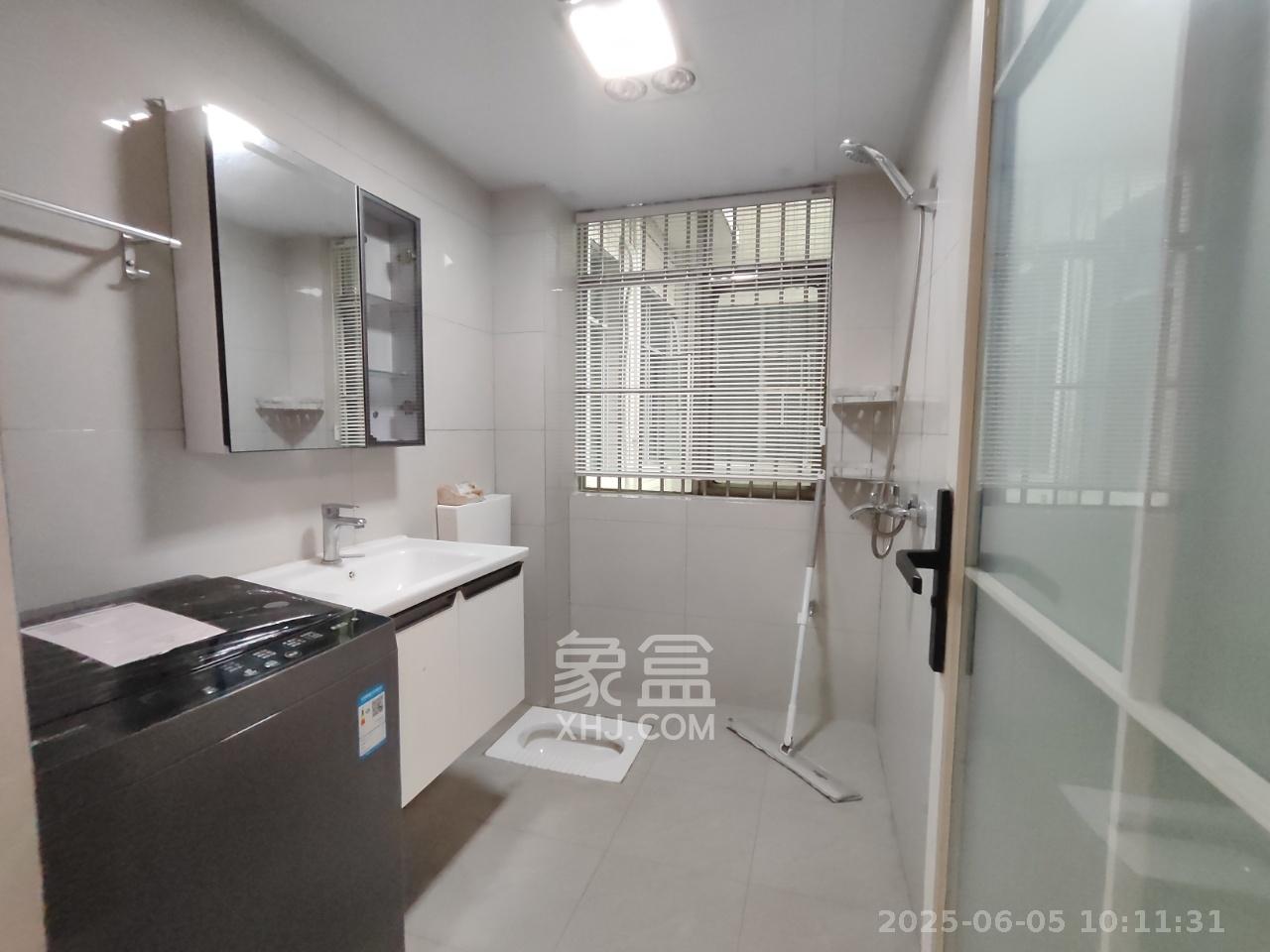 雍景园  2室2厅1卫   2500.00元/月室内图
