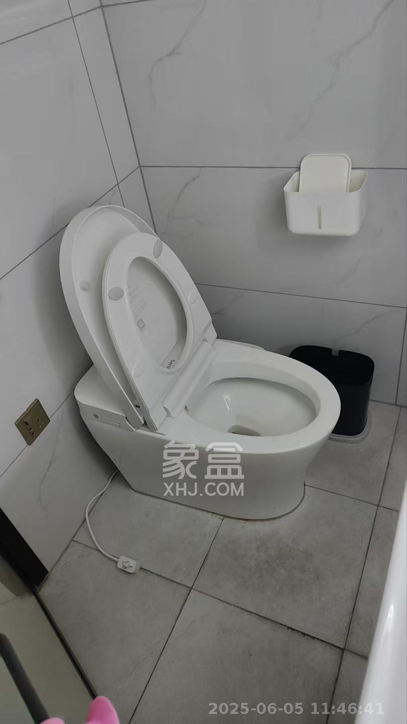 振业城三期  1室1厅1卫   2600.00元/月室内图