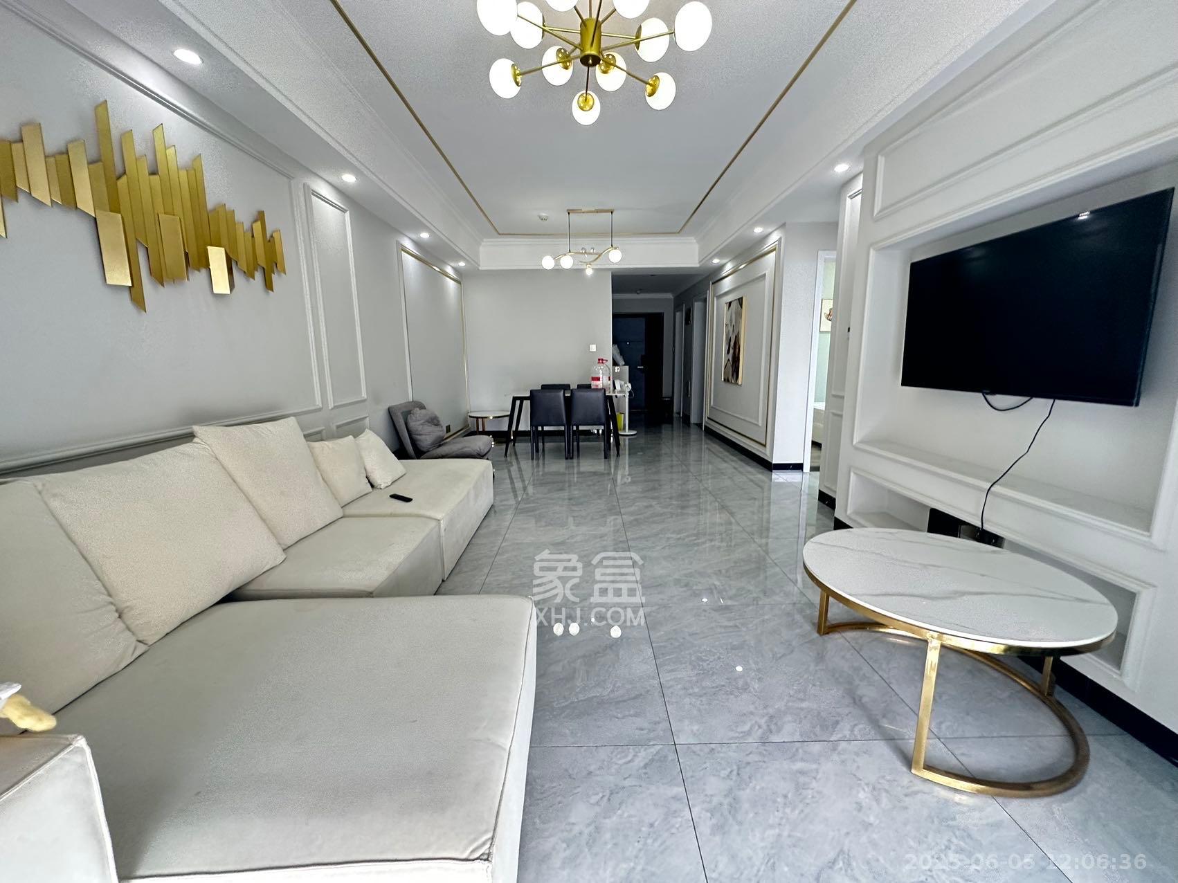 北辰三角洲E6区 3室2厅1卫 4000.0元/月 北辰三角洲E6区 3室2厅1卫 4000.0元/月室内图