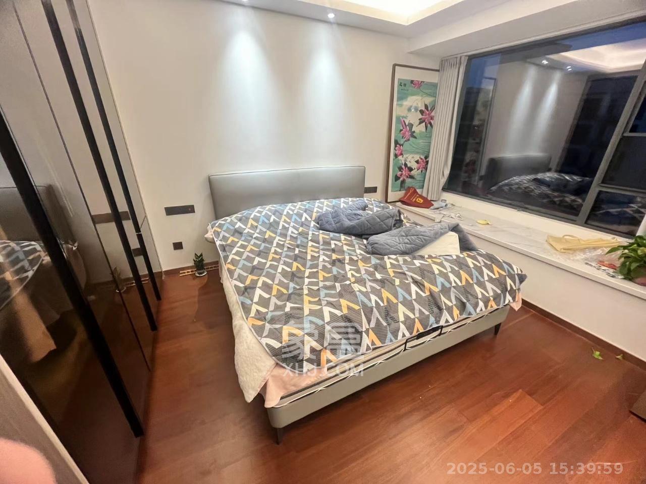 旭辉雨花郡  4室2厅2卫   4700.00元/月室内图