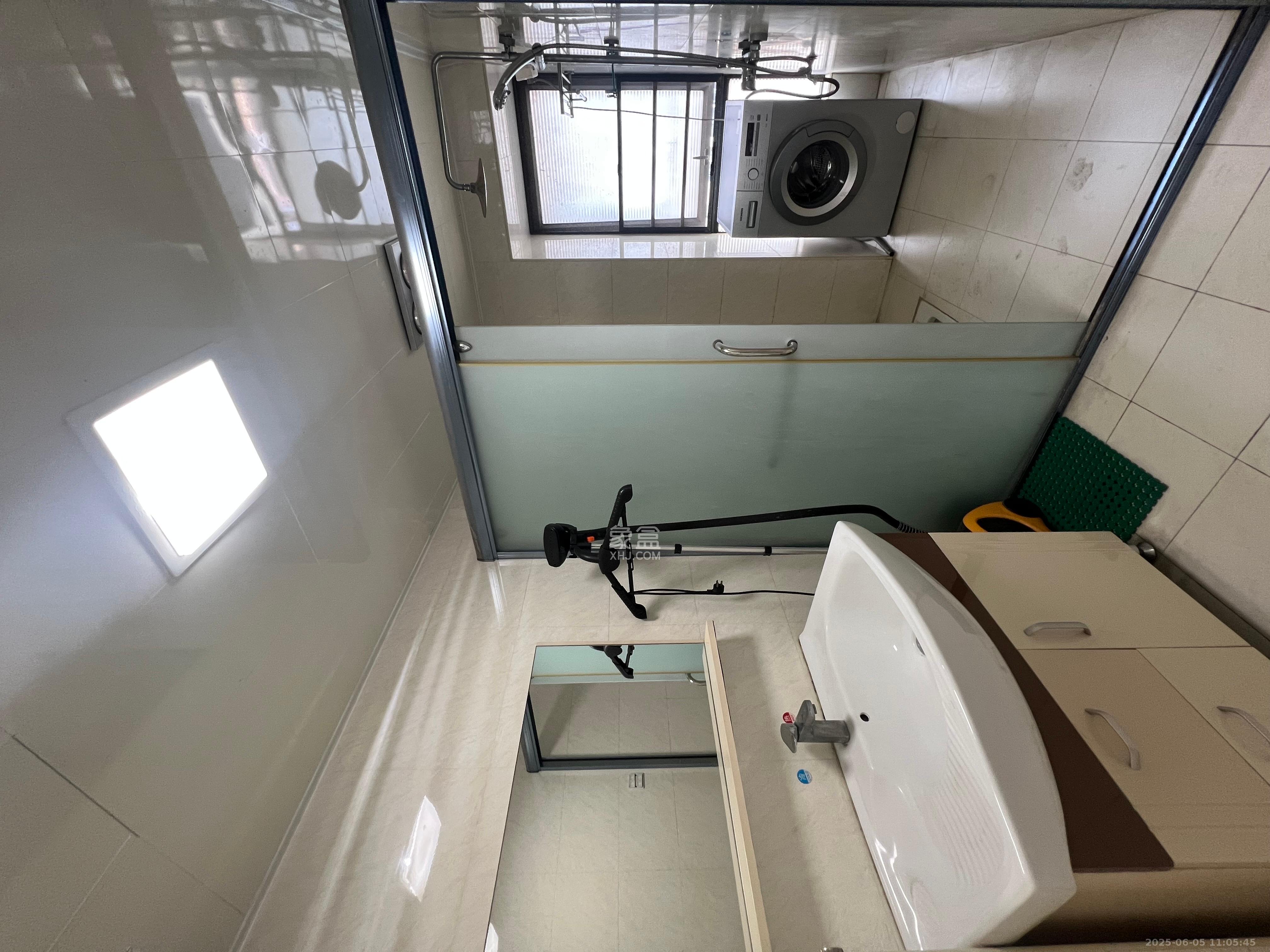 归心苑 3室2厅1卫 3500.0元/月 归心苑 3室2厅1卫 3500.0元/月室内图