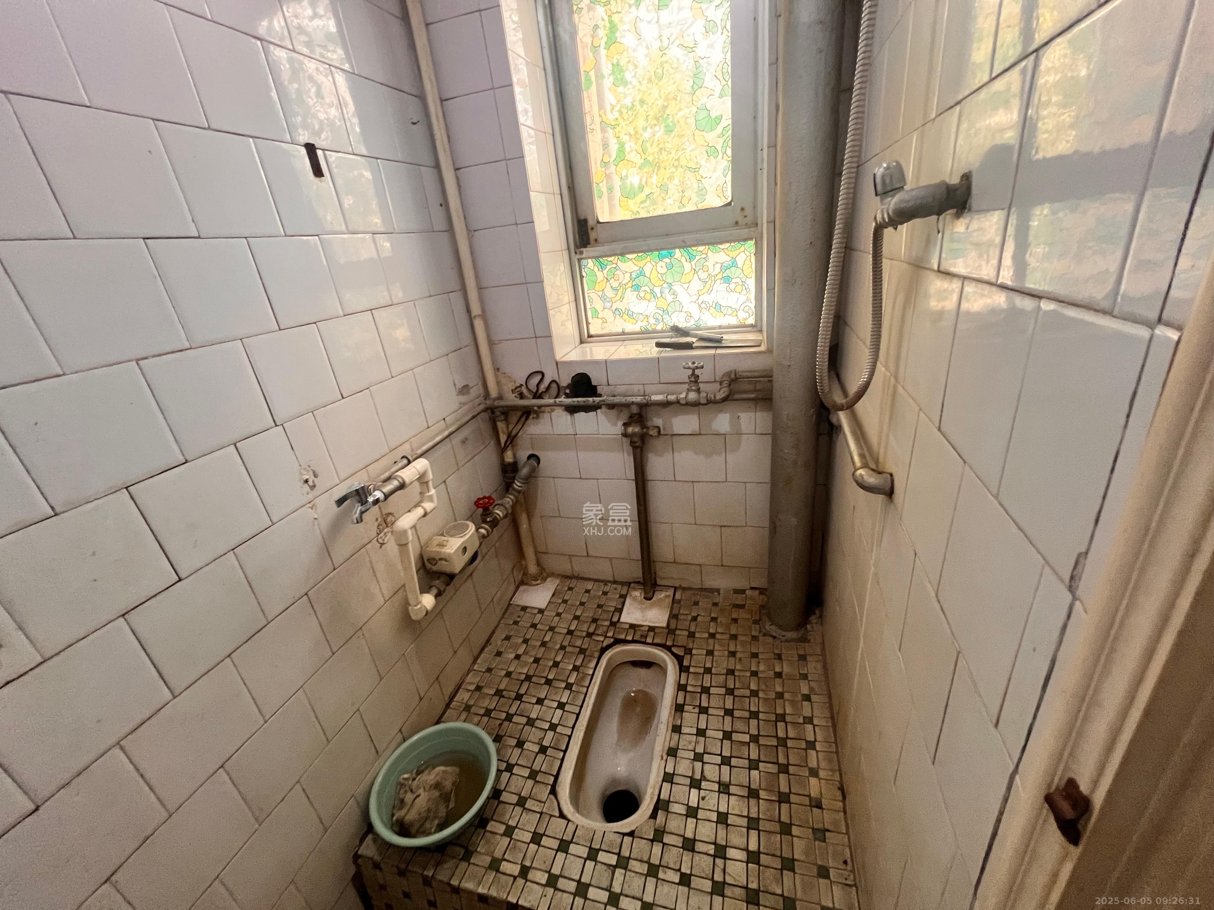 长勘小区 2室1厅1卫 1900.0元/月 长勘小区 2室1厅1卫 1900.0元/月室内图