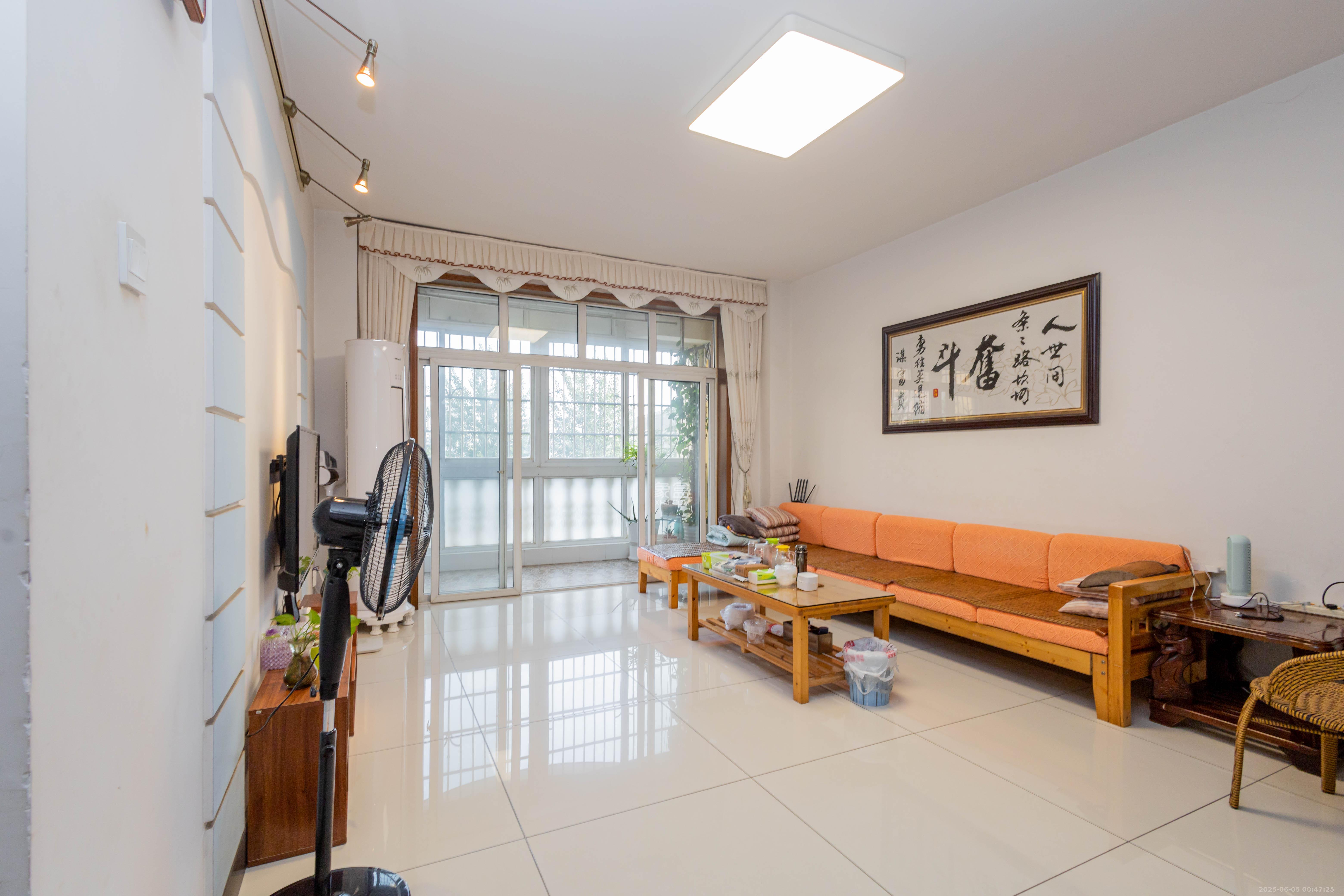 星城国际 2室2厅1卫 50.0万 星城国际 2室2厅1卫 50.0万客厅