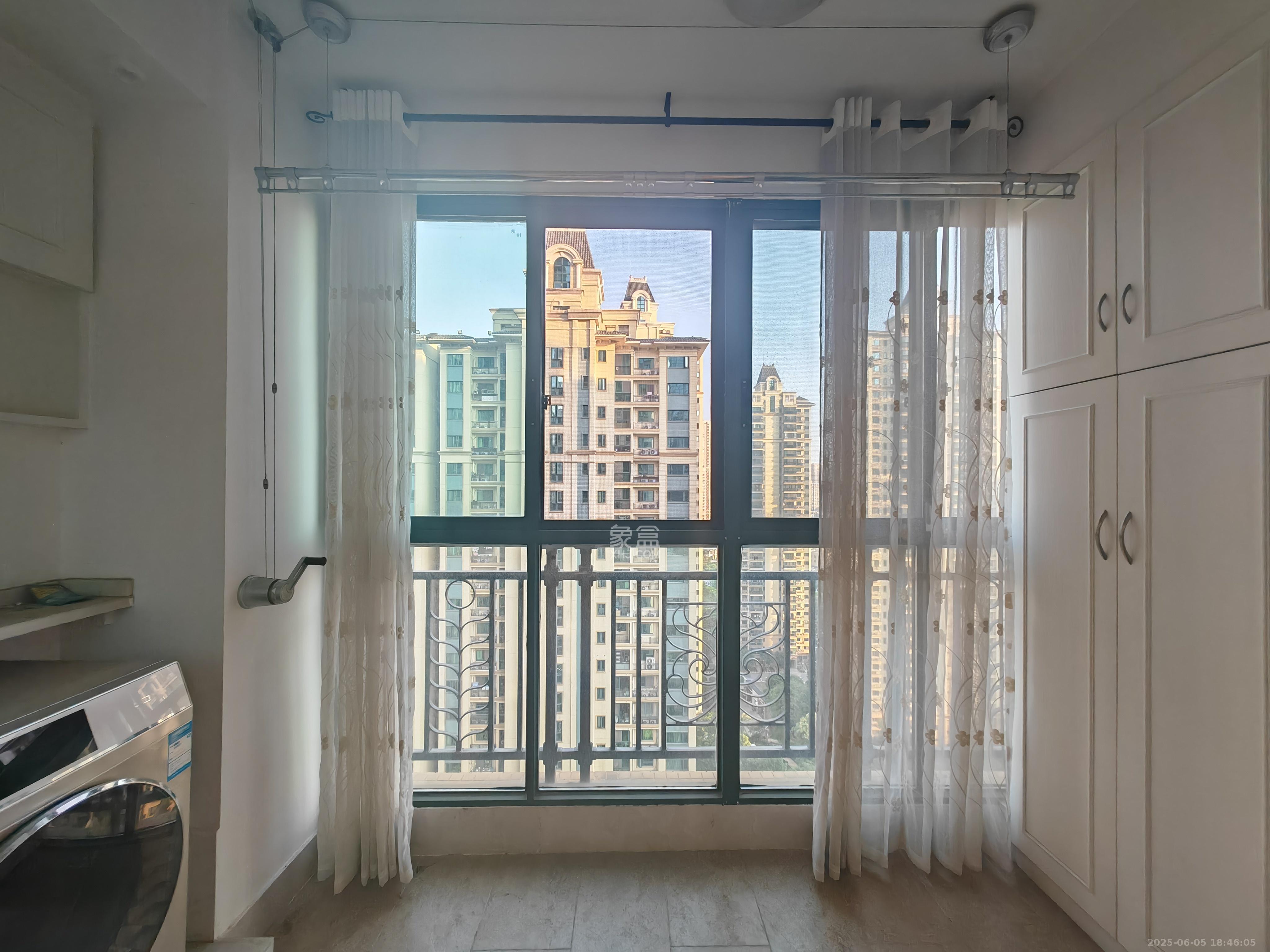 恒大御景湾  1室1厅1卫   2800.00元/月室内图