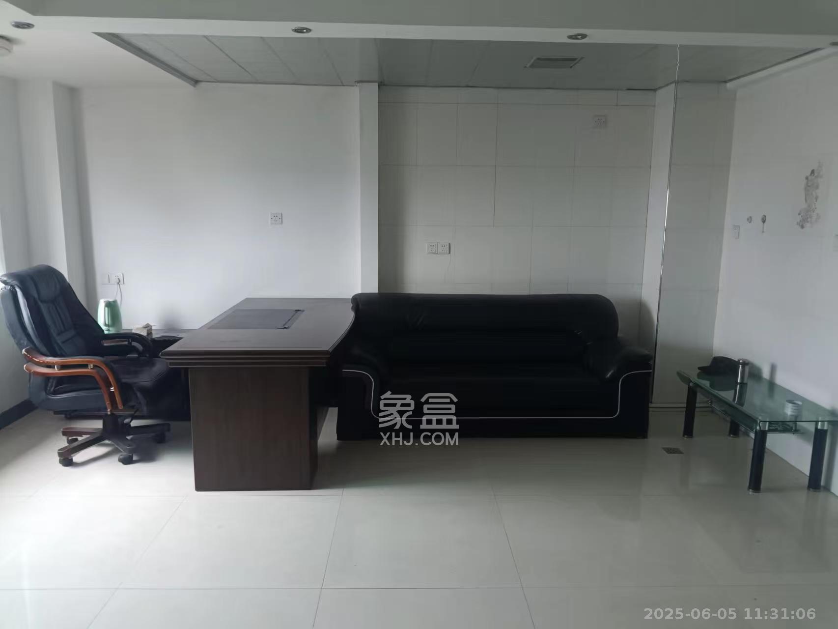 香颂国际 1室1厅1卫 1300.0元/月 香颂国际 1室1厅1卫 1300.0元/月室内图