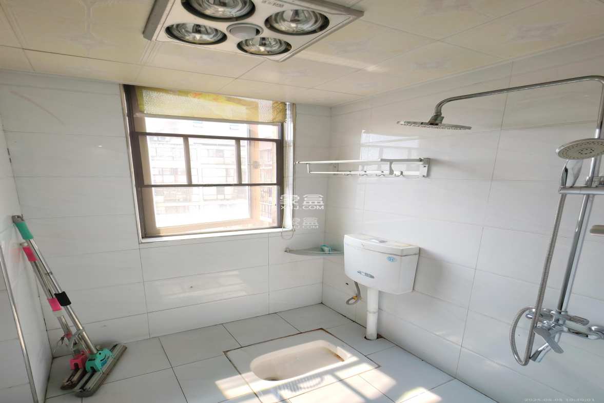 雨花公馆(紫苔名苑) 3室2厅1卫 2700.0元/月 雨花公馆(紫苔名苑) 3室2厅1卫 2700.0元/月室内图