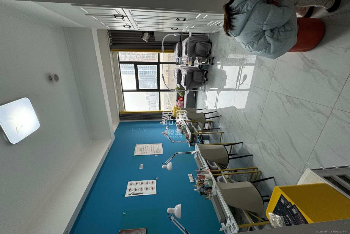 梅溪峰汇(房聚梅溪壹中心)  1室1厅1卫    12000.0元/月 梅溪峰汇(房聚梅溪壹中心)  1室1厅1卫    12000.0元/月室内图