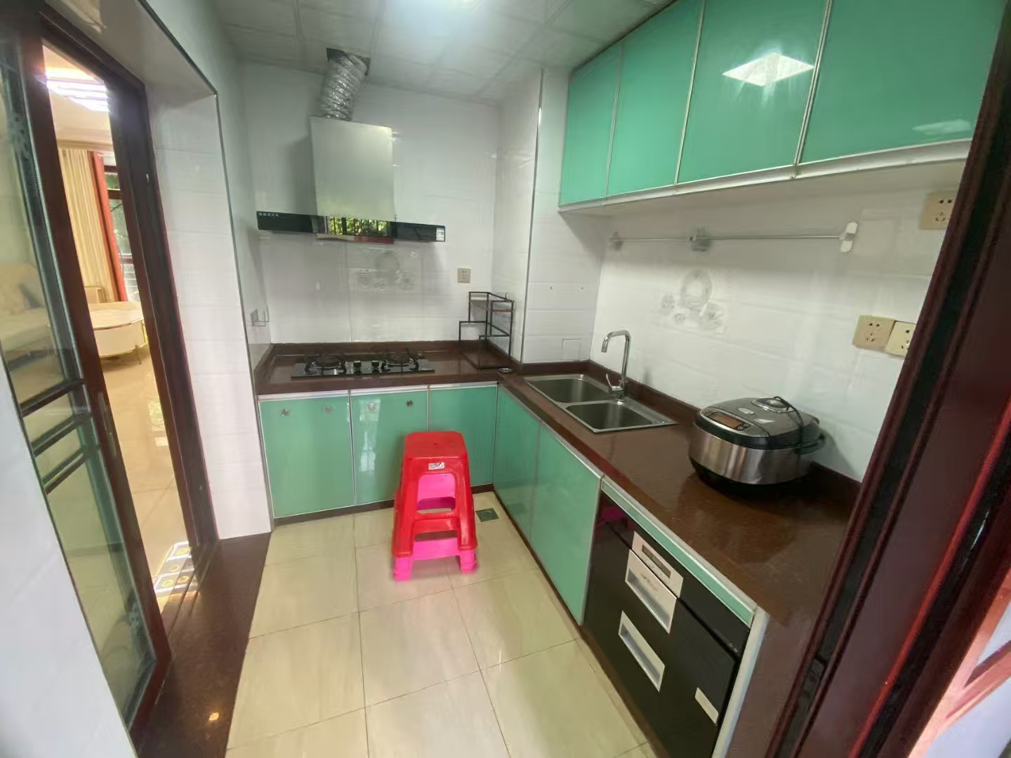 龙泉家园 3室2厅2卫 188.0万 龙泉家园 3室2厅2卫 188.0万室内图