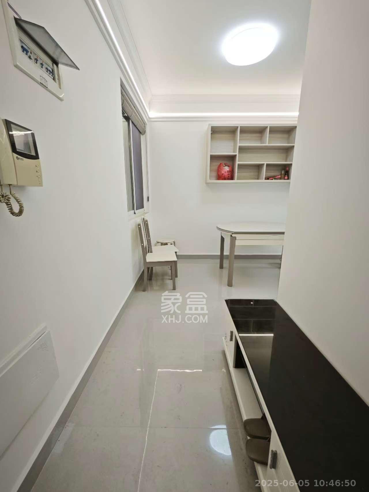万丽景园  2室2厅1卫   2200.00元/月室内图