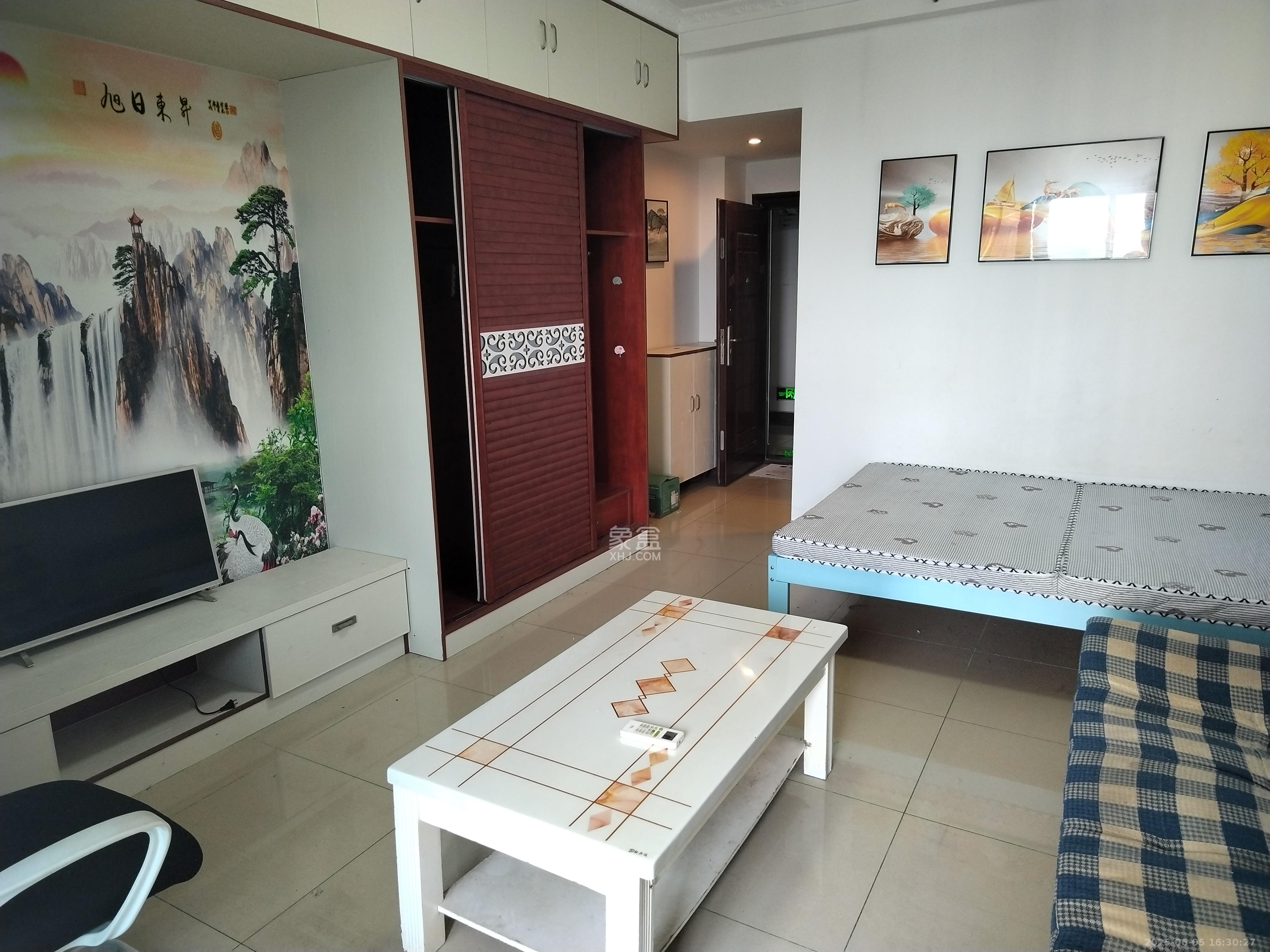 富兴旺角  1室1厅1卫   1200.00元/月室内图