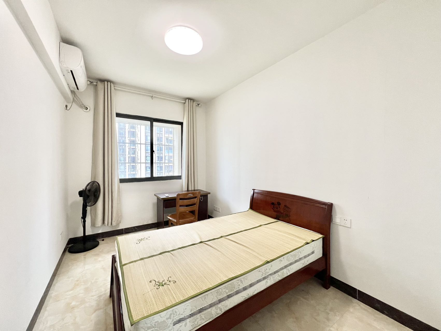 祥和家园 3室2厅2卫 3500.0元/月 祥和家园 3室2厅2卫 3500.0元/月室内图