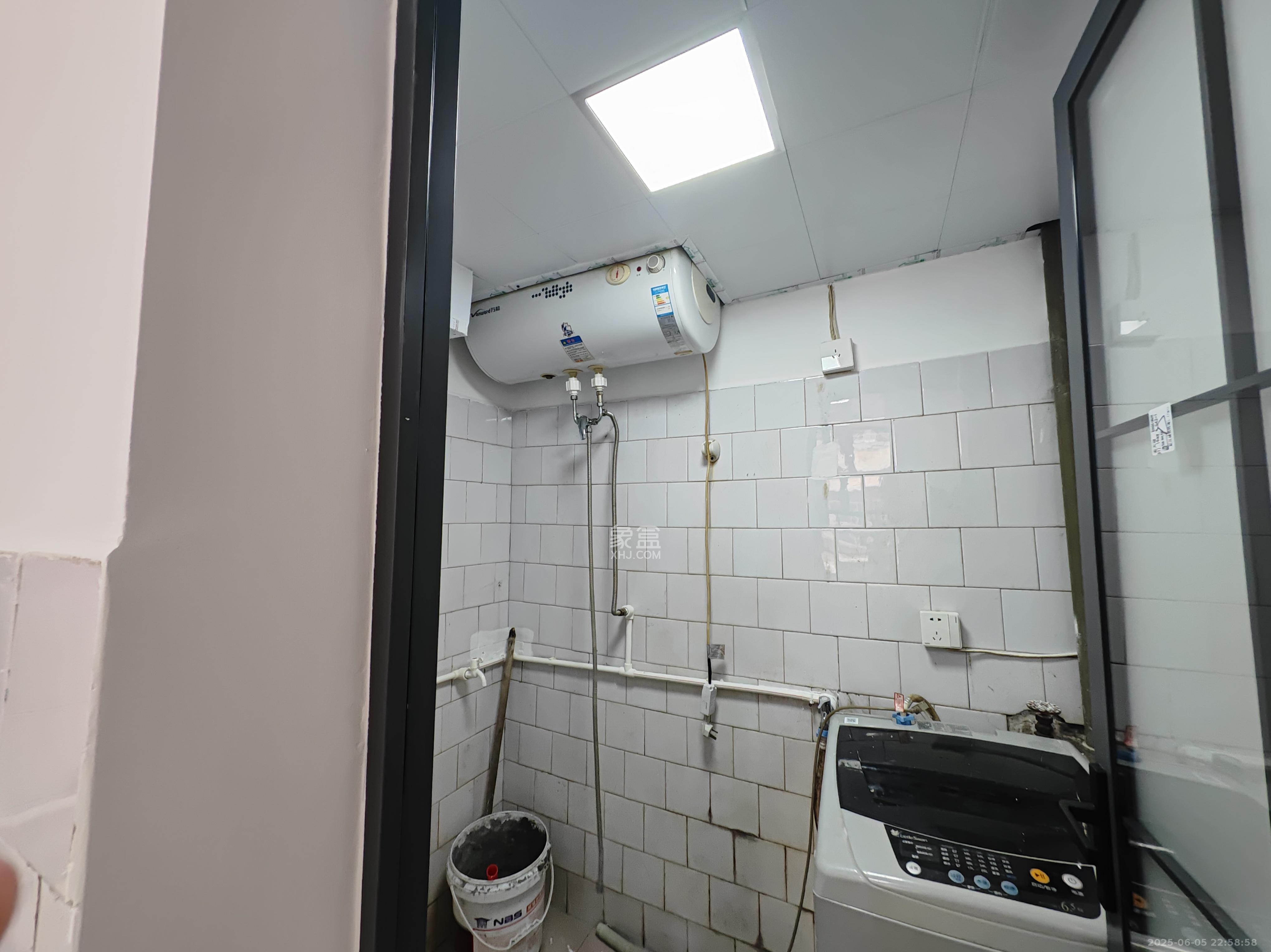 砂子塘社区 1室1厅1卫 1200.0元/月 砂子塘社区 1室1厅1卫 1200.0元/月室内图