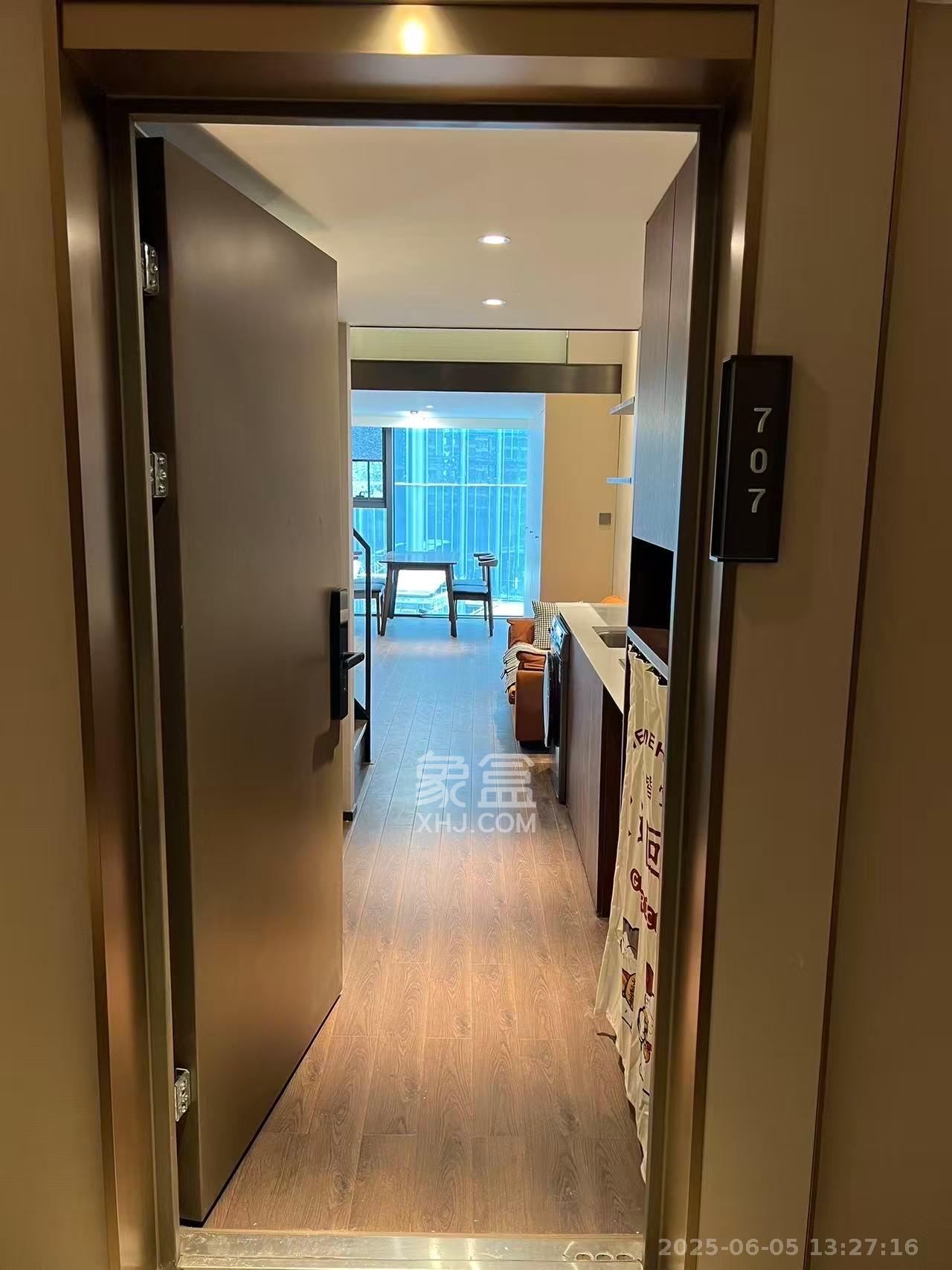 达美寰宇中心 2室1厅1卫 3200.0元/月 达美寰宇中心 2室1厅1卫 3200.0元/月室内图