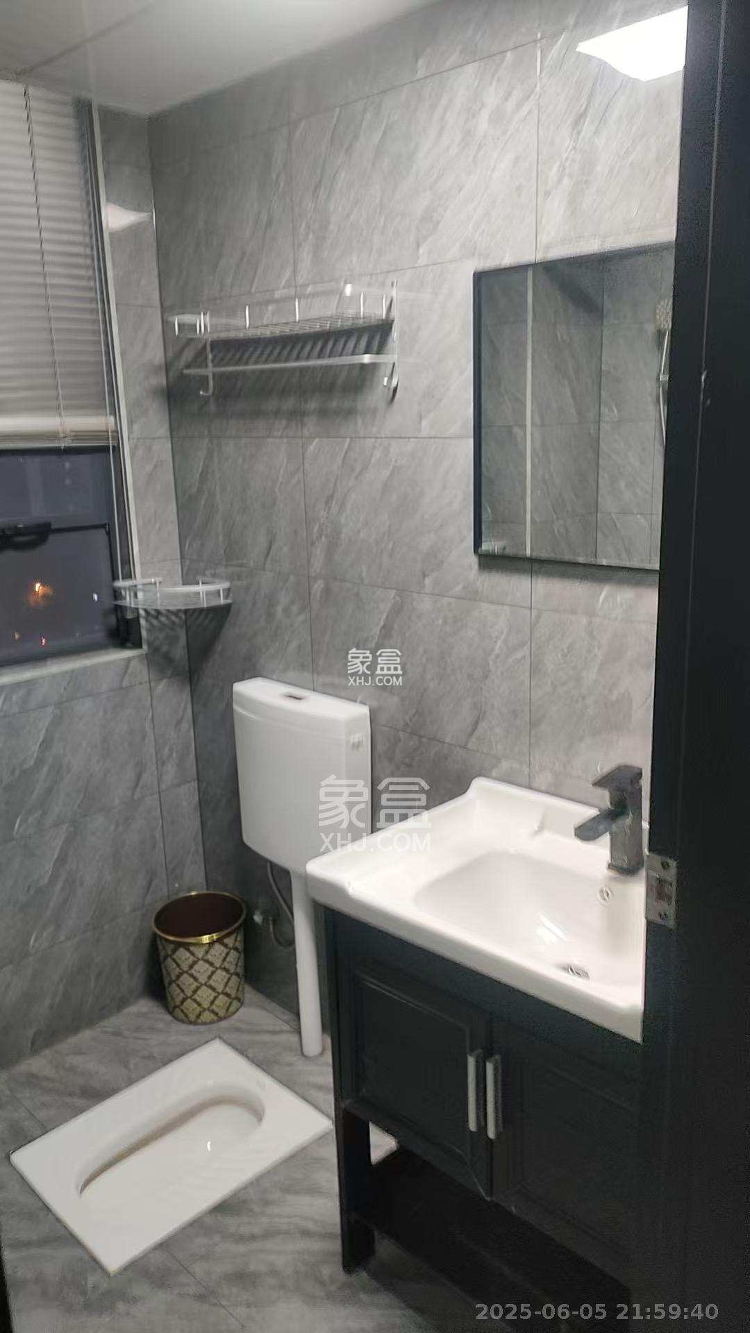 嘉雨兴园  2室1厅1卫    2800.0元/月 嘉雨兴园  2室1厅1卫    2800.0元/月室内图