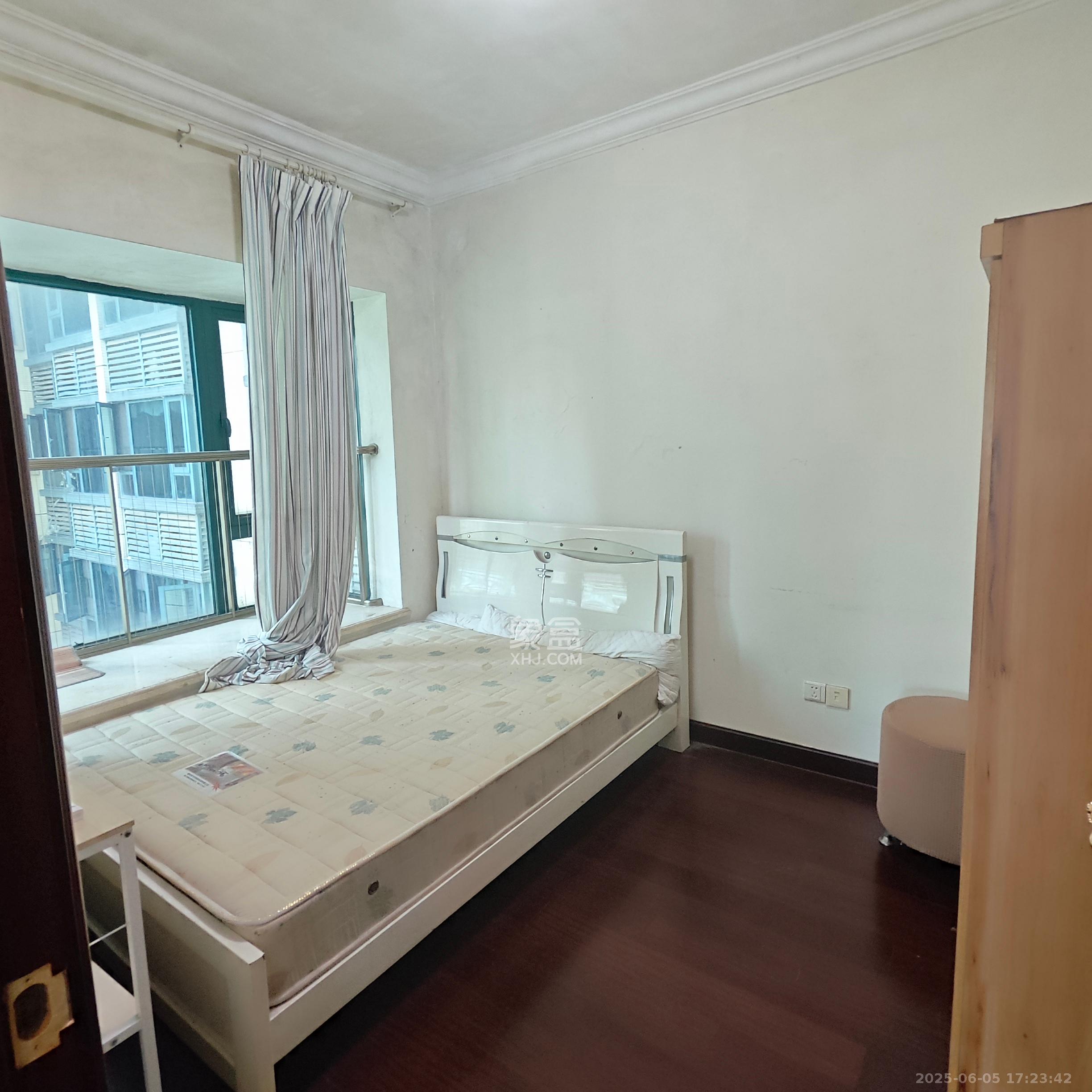 恒大绿洲  2室2厅1卫    2300.0元/月 恒大绿洲  2室2厅1卫    2300.0元/月室内图