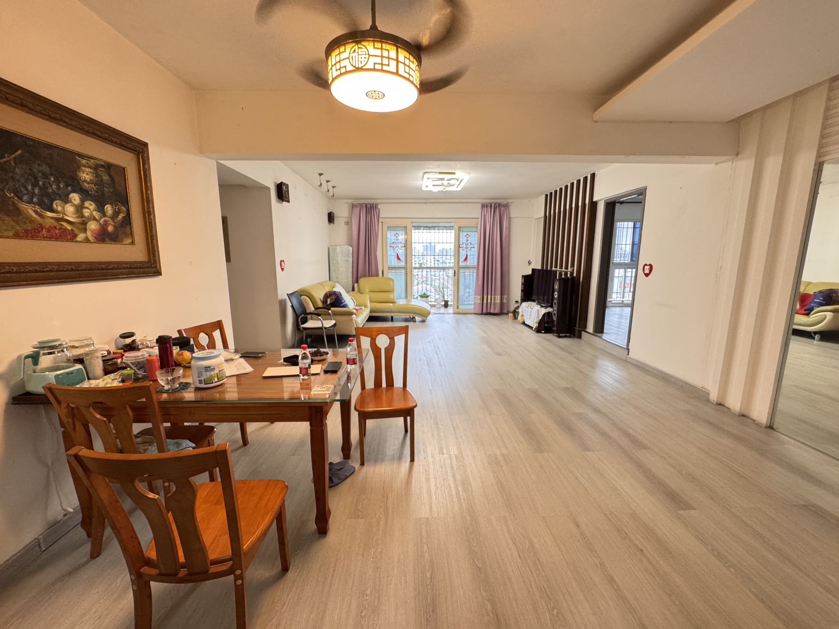 都市庭苑  3室2厅2卫    3300.0元/月 都市庭苑  3室2厅2卫    3300.0元/月室内图