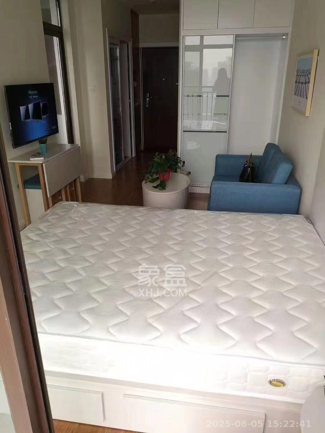 中建信和城  1室1厅1卫    1600.0元/月 中建信和城  1室1厅1卫    1600.0元/月室内图