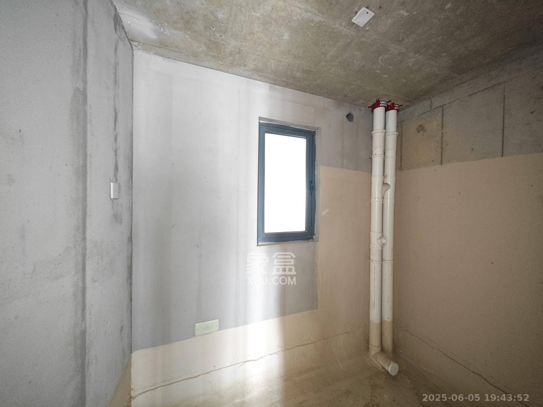 融创会展上东区  3室2厅1卫    65.0万 融创会展上东区  3室2厅1卫    65.0万其他