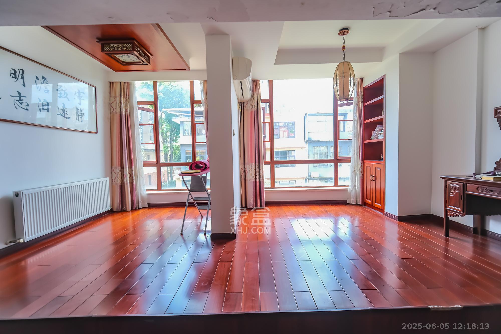 山水湾  5室3厅3卫    420.0万 山水湾  5室3厅3卫    420.0万其他