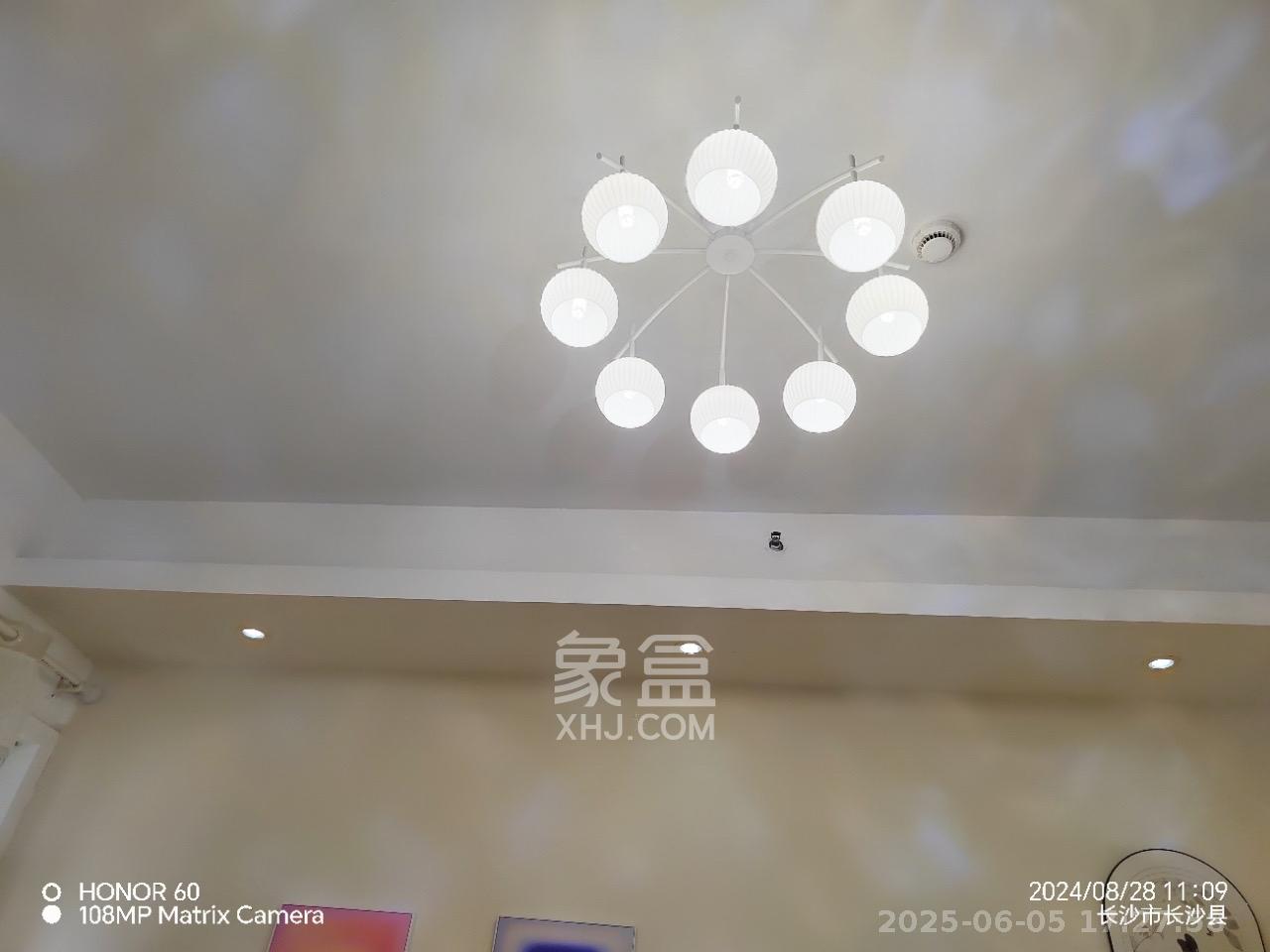 水岸世景  1室1厅1卫   1300.00元/月室内图