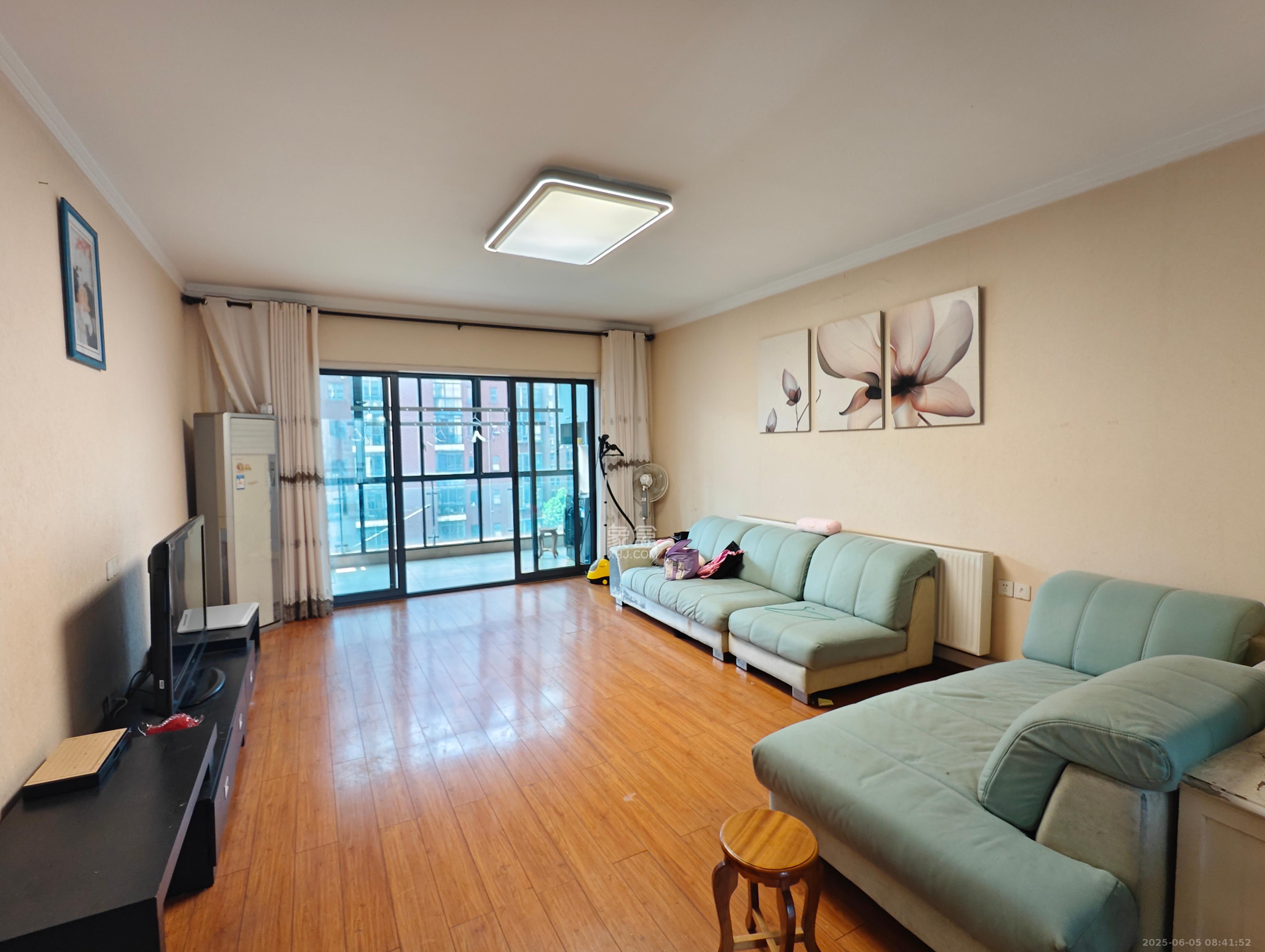 茂华国际湘  3室2厅2卫    2700.0元/月室内图