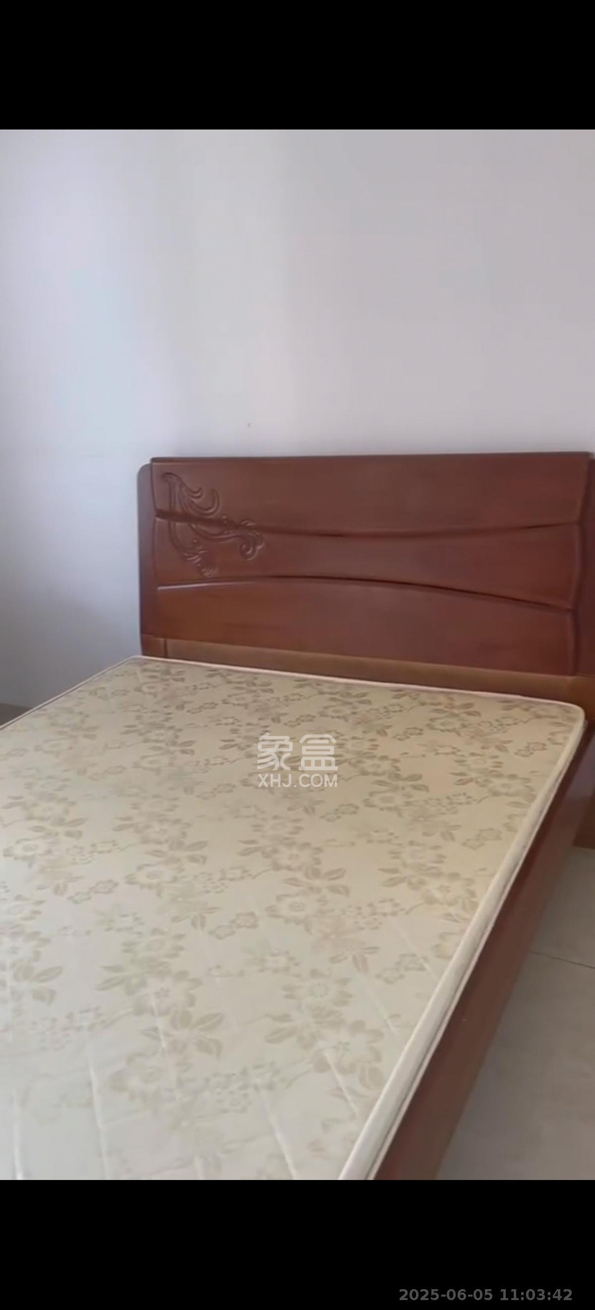 江山帝景雅典  4室2厅2卫   2600.00元/月室内图