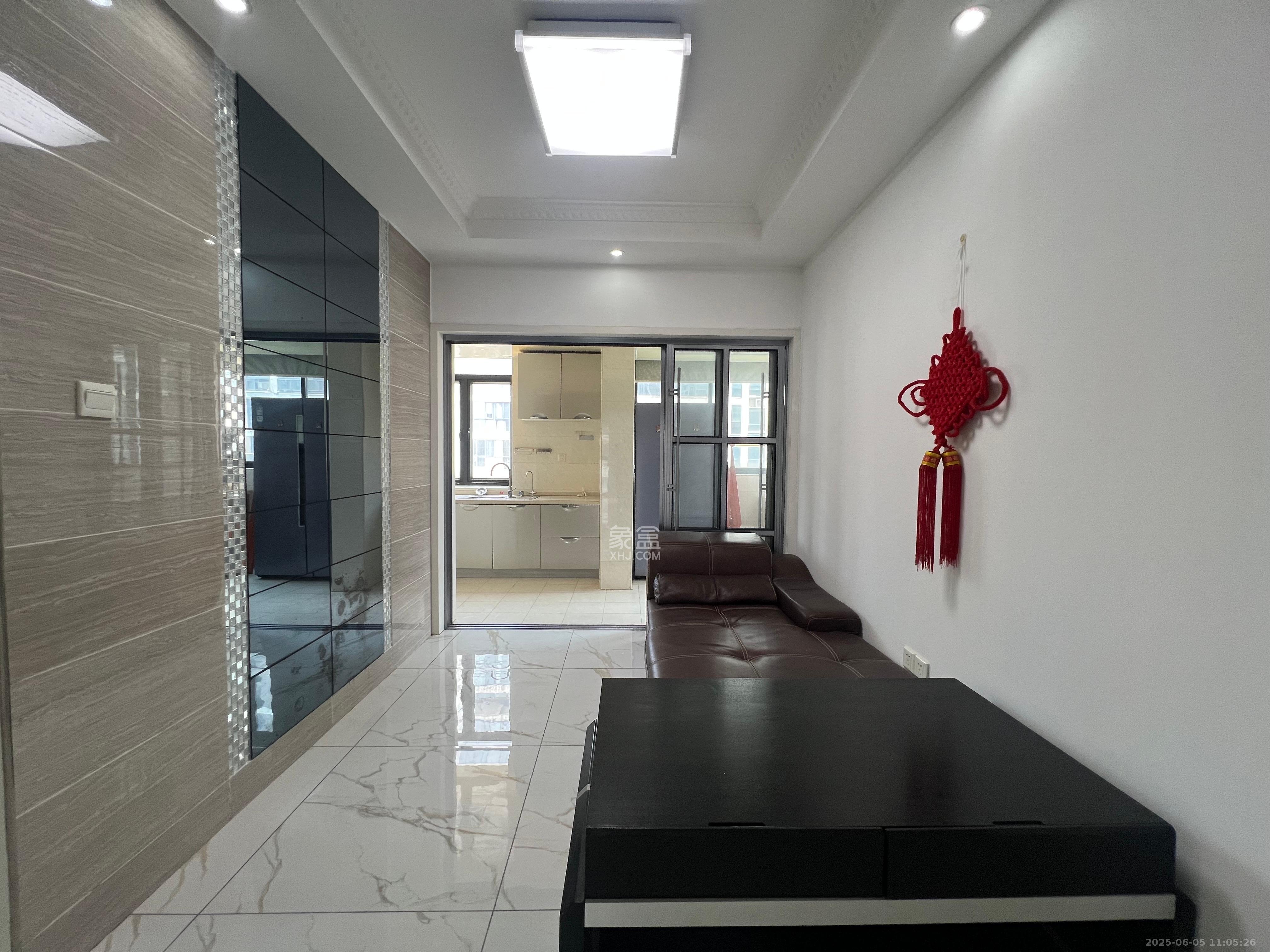 归心苑 3室2厅1卫 3500.0元/月 归心苑 3室2厅1卫 3500.0元/月室内图