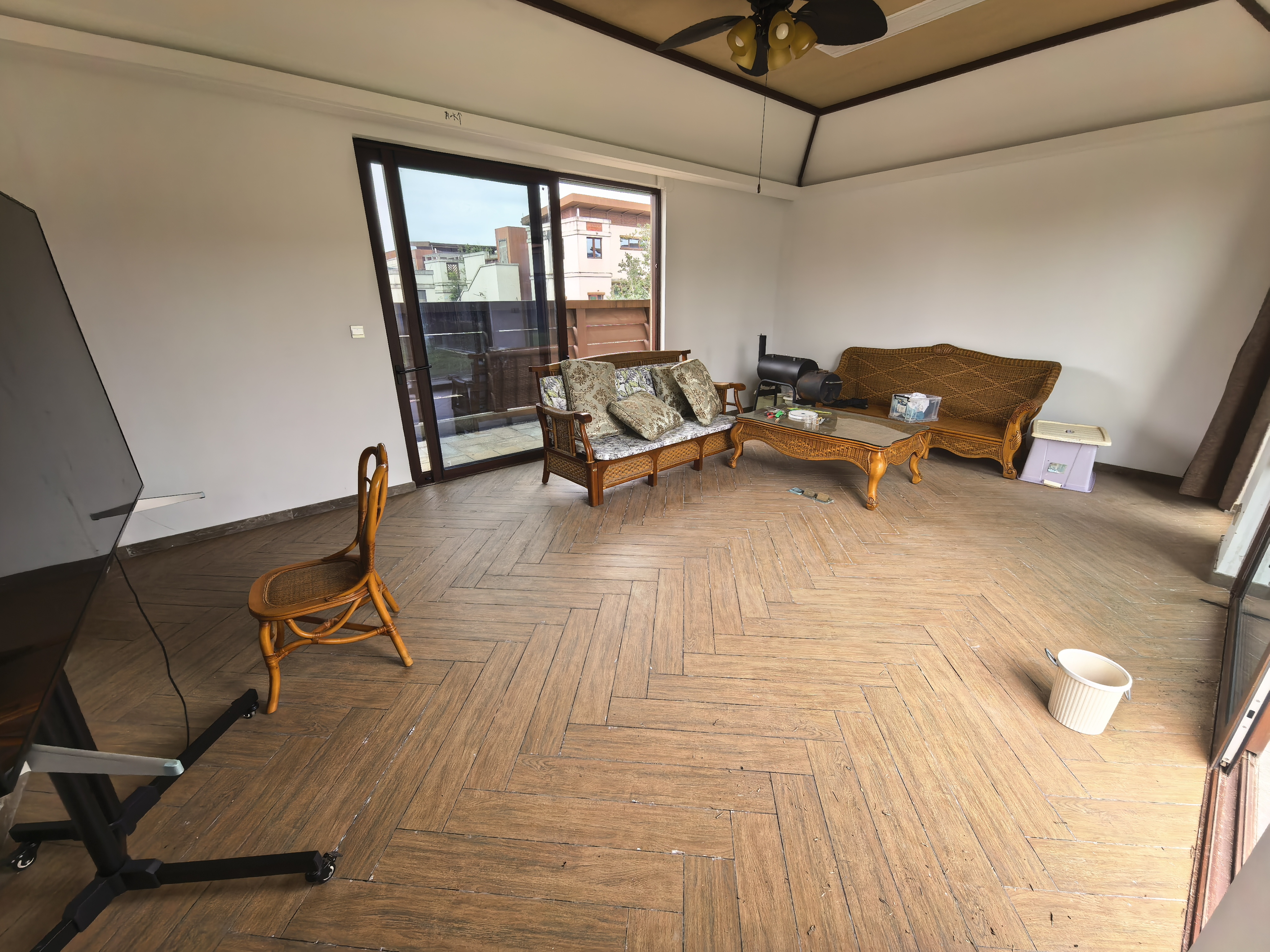 孔雀山沁源汇一期 3室2厅2卫 270.0万 孔雀山沁源汇一期 3室2厅2卫 270.0万户型图