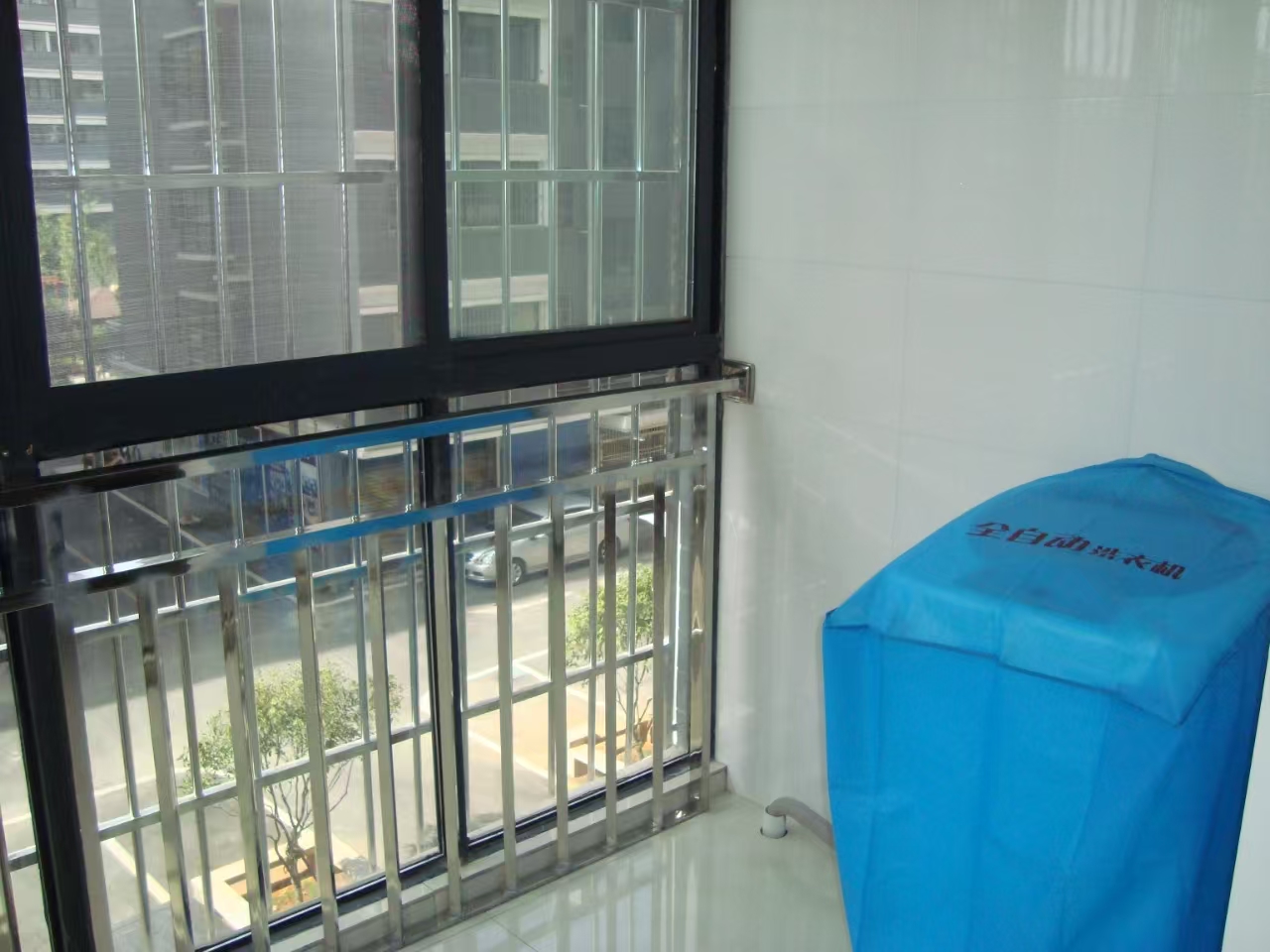 君馨名邸 1室2厅1卫 1400.0元/月 君馨名邸 1室2厅1卫 1400.0元/月室内图