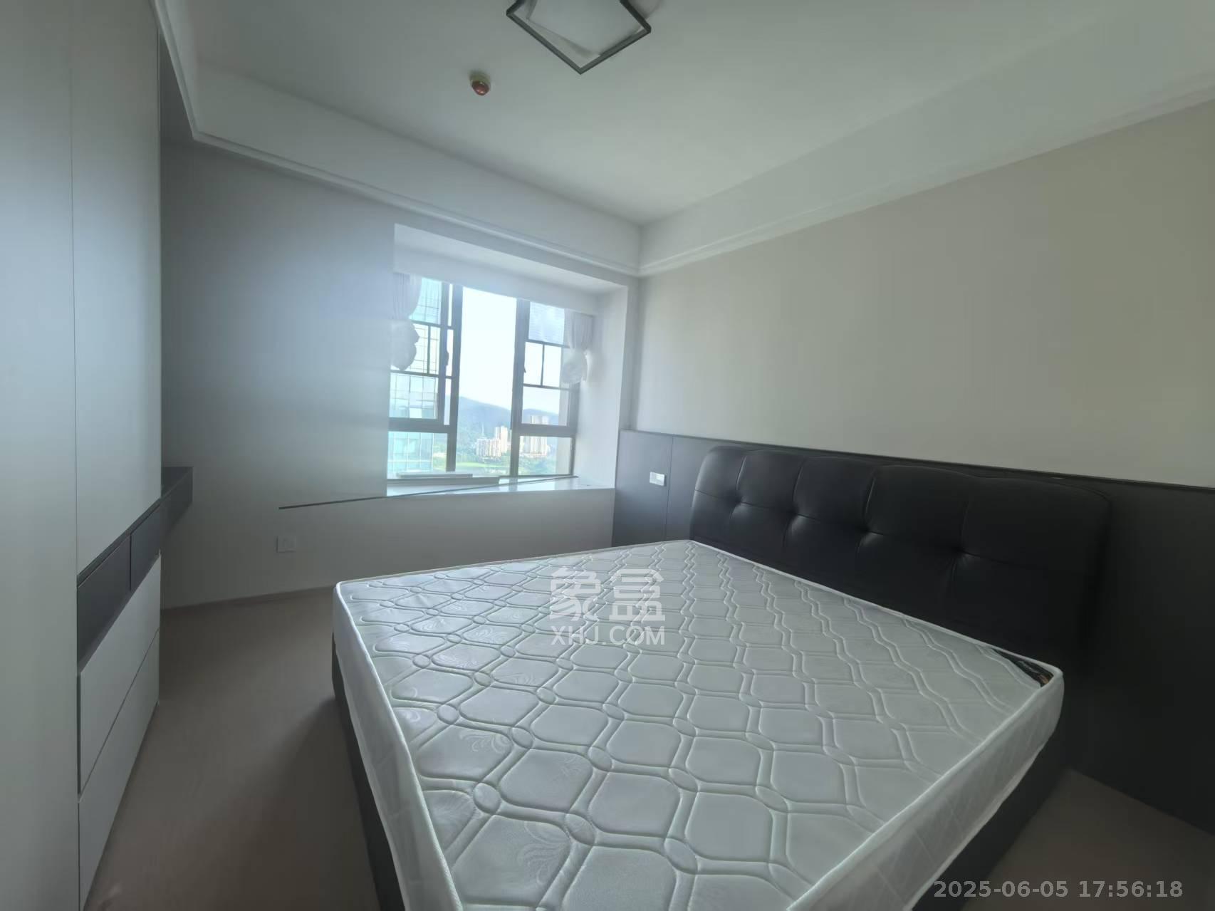 中建梅溪湖中心  4室2厅3卫   5800.00元/月室内图