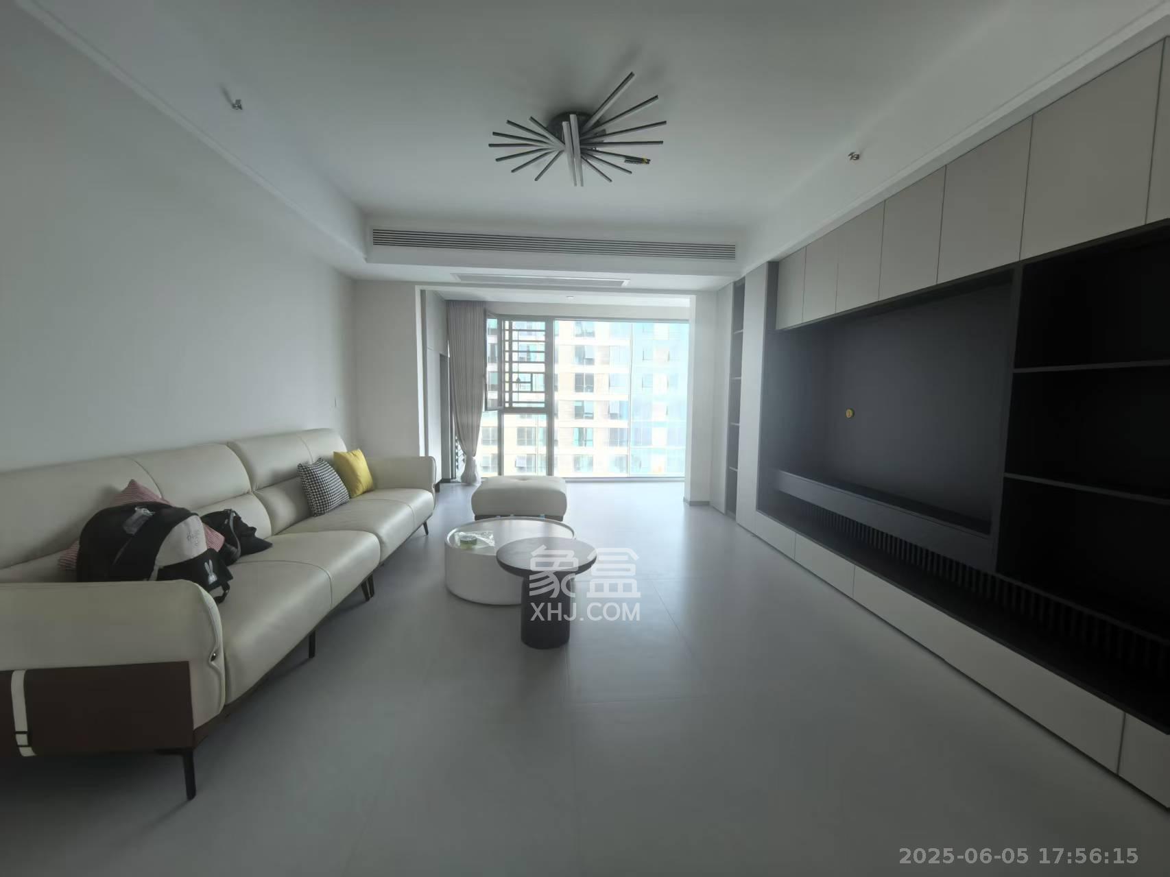 中建梅溪湖中心  4室2厅3卫   5800.00元/月室内图