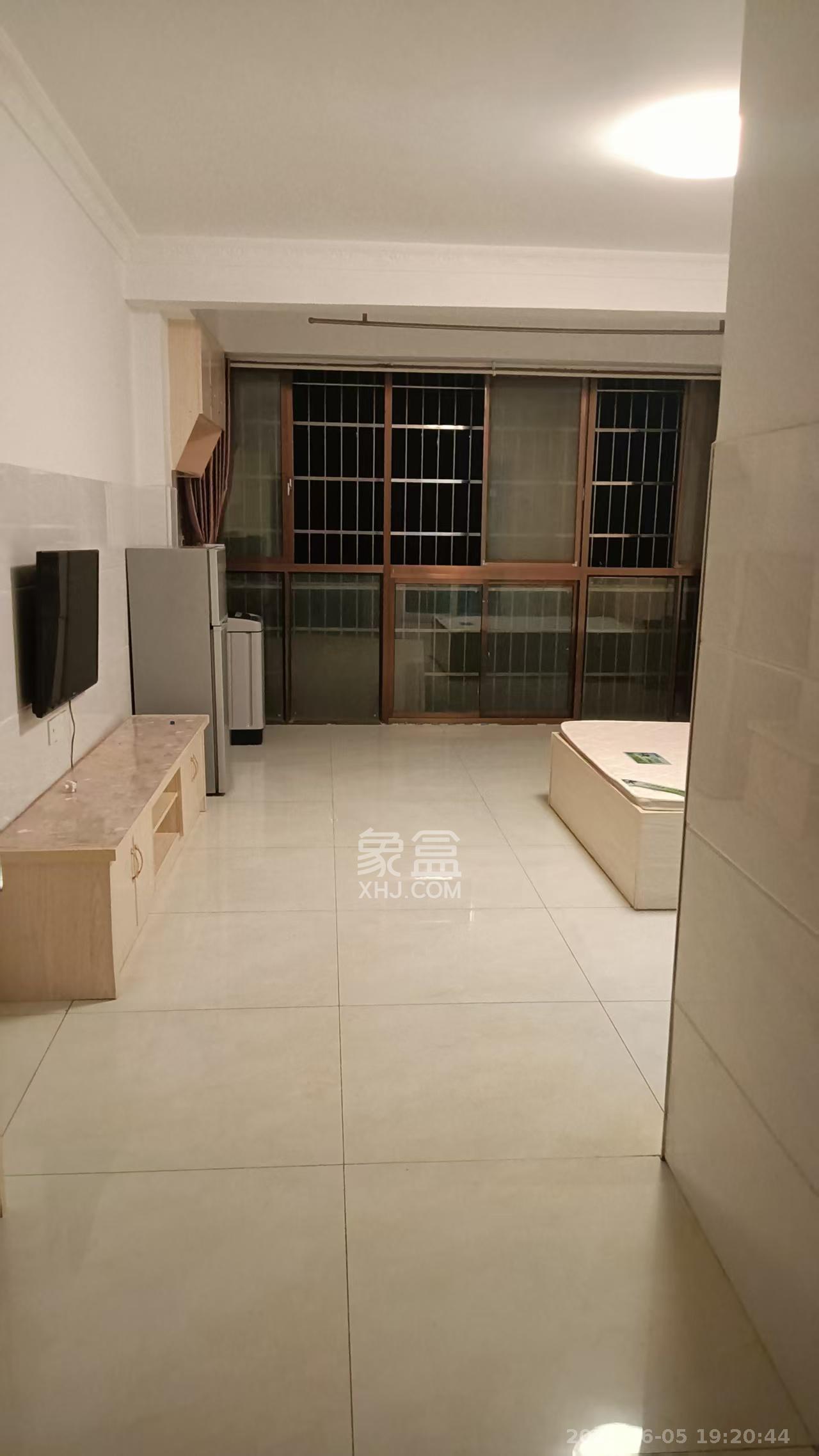 星城新宇月雅苑（月塘小区）  1室0厅0卫   900.00元/月室内图