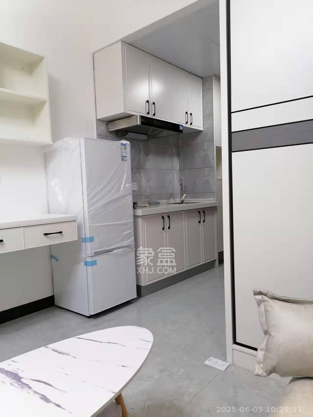 保利麓谷林语I区  2室0厅0卫   1700.00元/月室内图