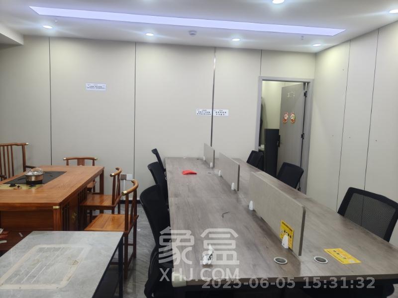 蓝湾国际广场  1室1厅1卫   8500.00元/月室内图