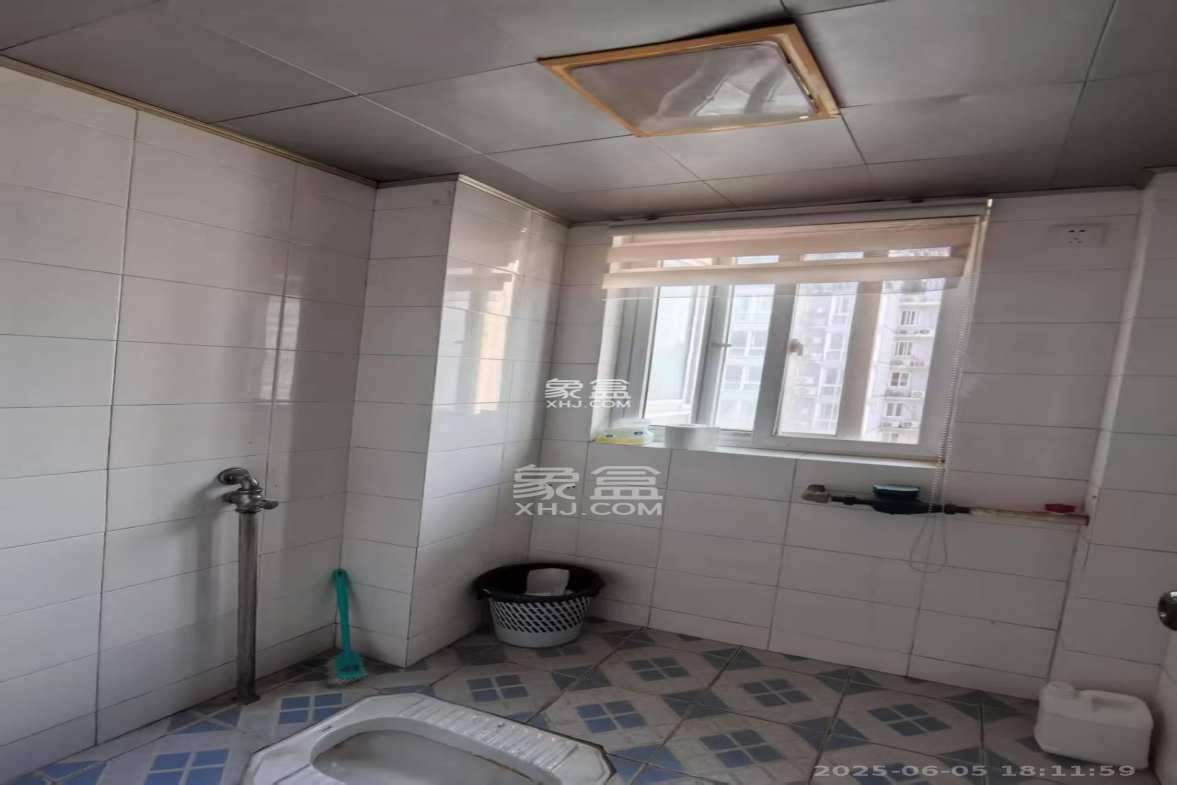 五一华府 4室2厅2卫 4900.0元/月 五一华府 4室2厅2卫 4900.0元/月室内图