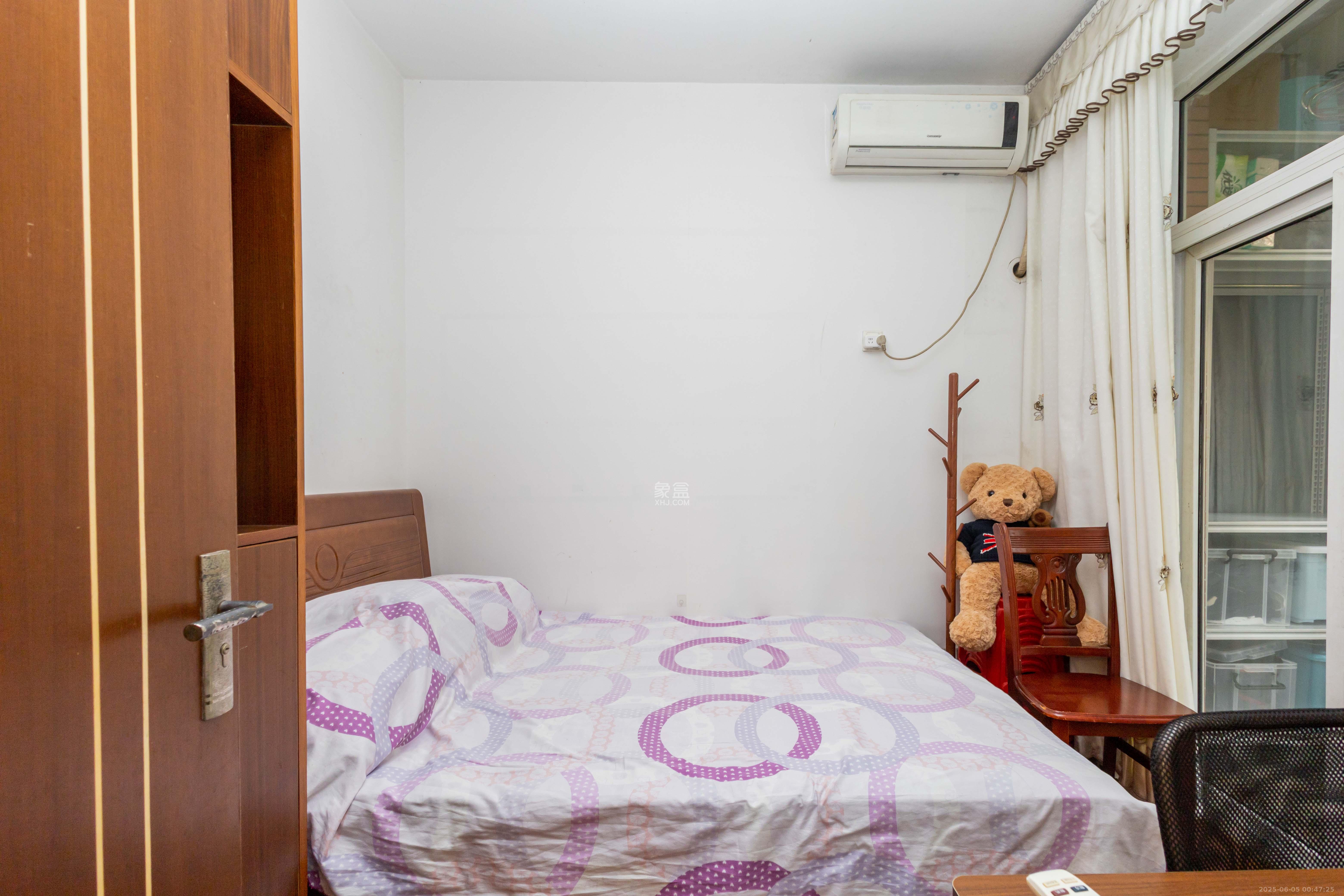 星城国际  2室2厅1卫    50.0万卧室