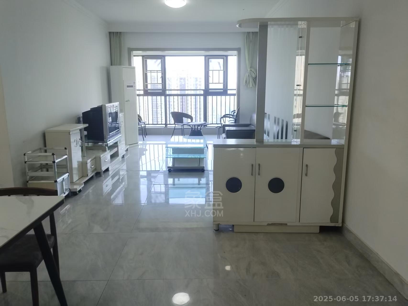 美的翰城  3室2厅2卫    2000.0元/月 美的翰城  3室2厅2卫    2000.0元/月室内图