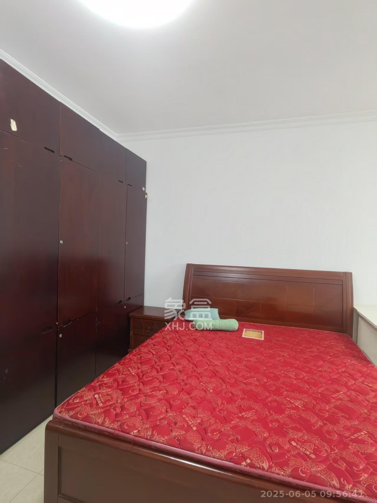 建鸿达现代公寓  1室1厅1卫   1450.00元/月室内图
