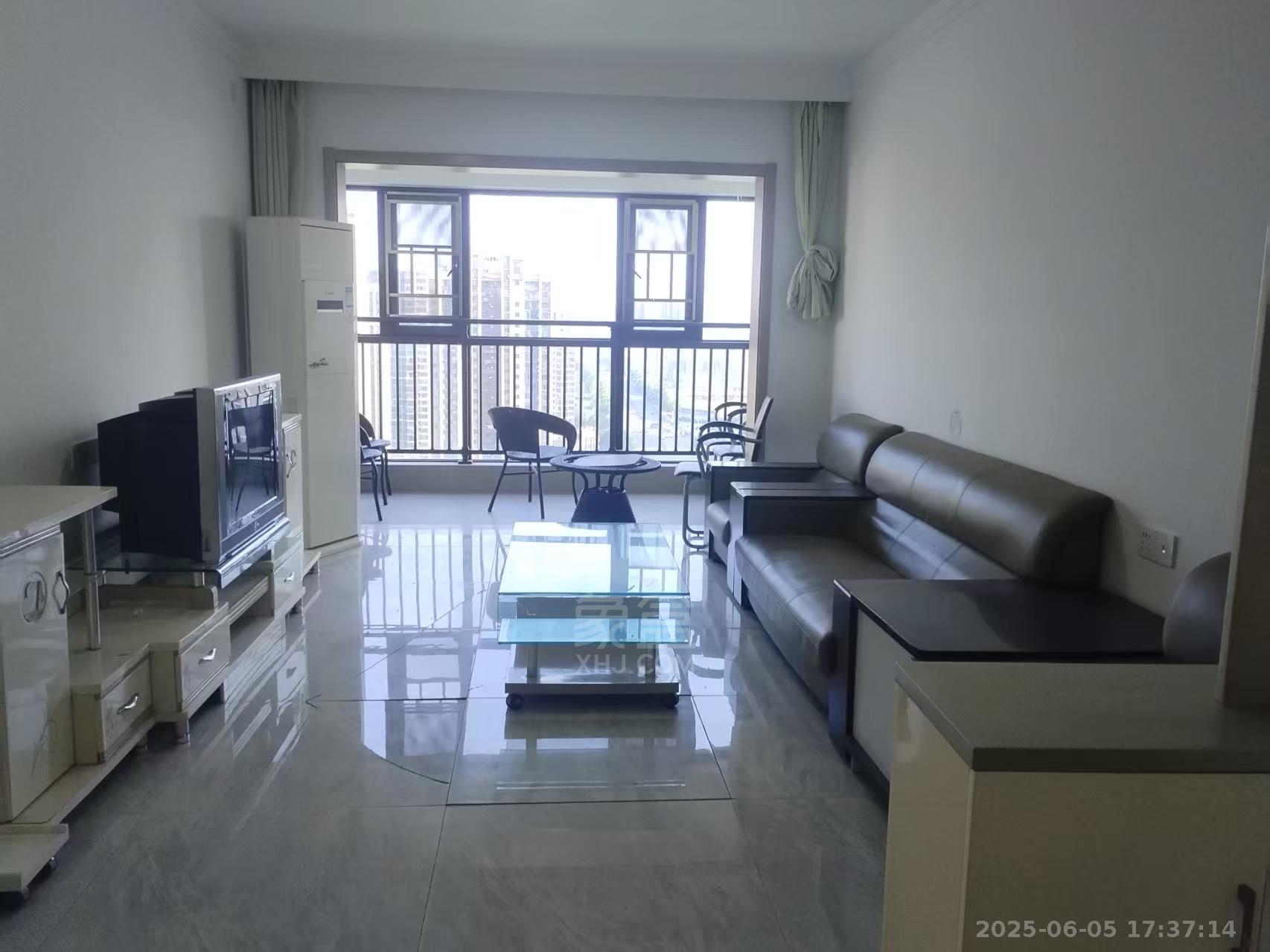 美的翰城  3室2厅2卫    2000.0元/月 美的翰城  3室2厅2卫    2000.0元/月室内图