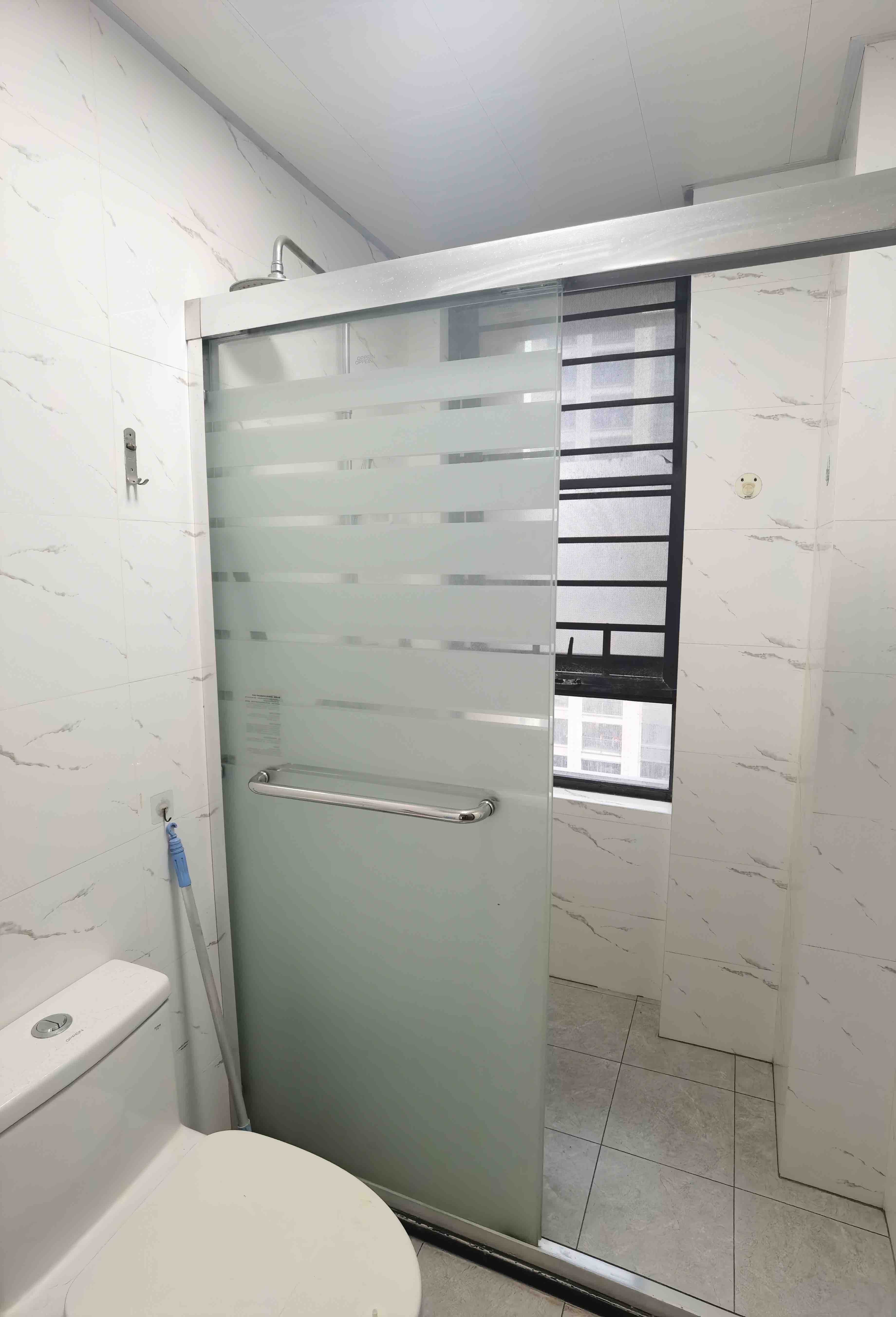 海航豪庭北苑  3室2厅2卫   5200.00元/月室内图
