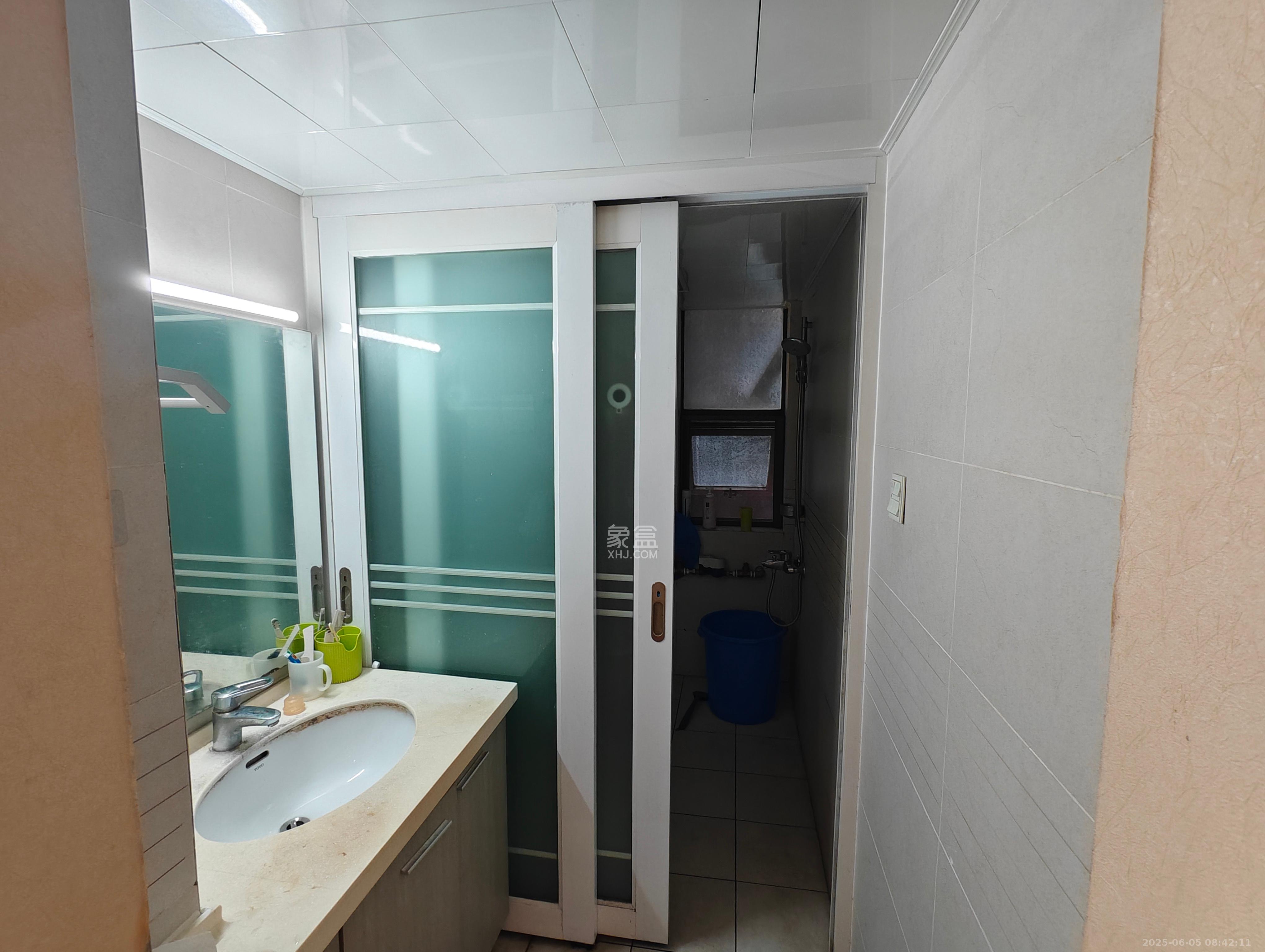 茂华国际湘 3室2厅2卫 2700.0元/月 茂华国际湘 3室2厅2卫 2700.0元/月室内图