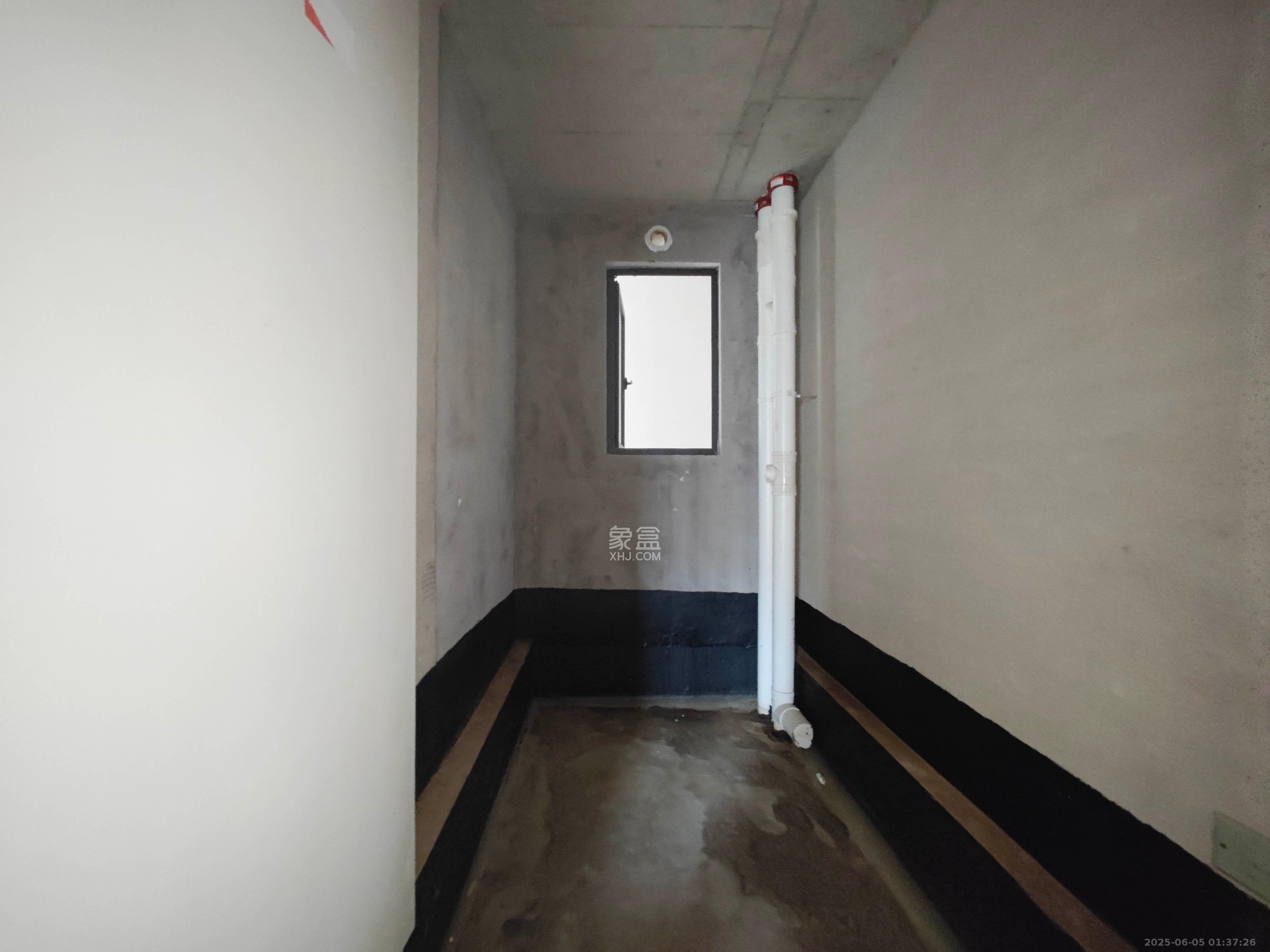 润和翰文府  3室2厅2卫    85.0万 润和翰文府  3室2厅2卫    85.0万其他