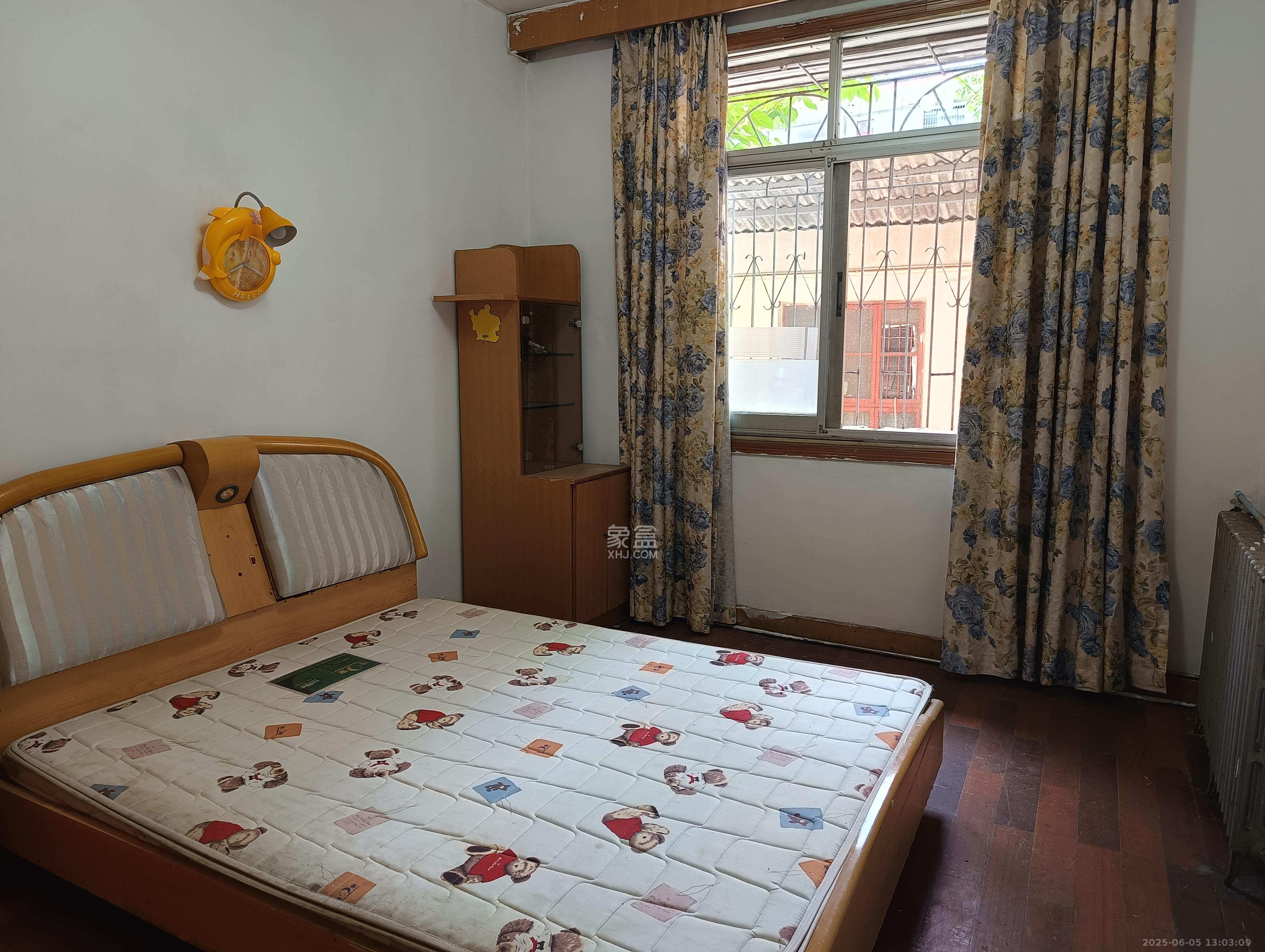 省政府机关二院 2室1厅1卫 2000.0元/月 省政府机关二院 2室1厅1卫 2000.0元/月室内图