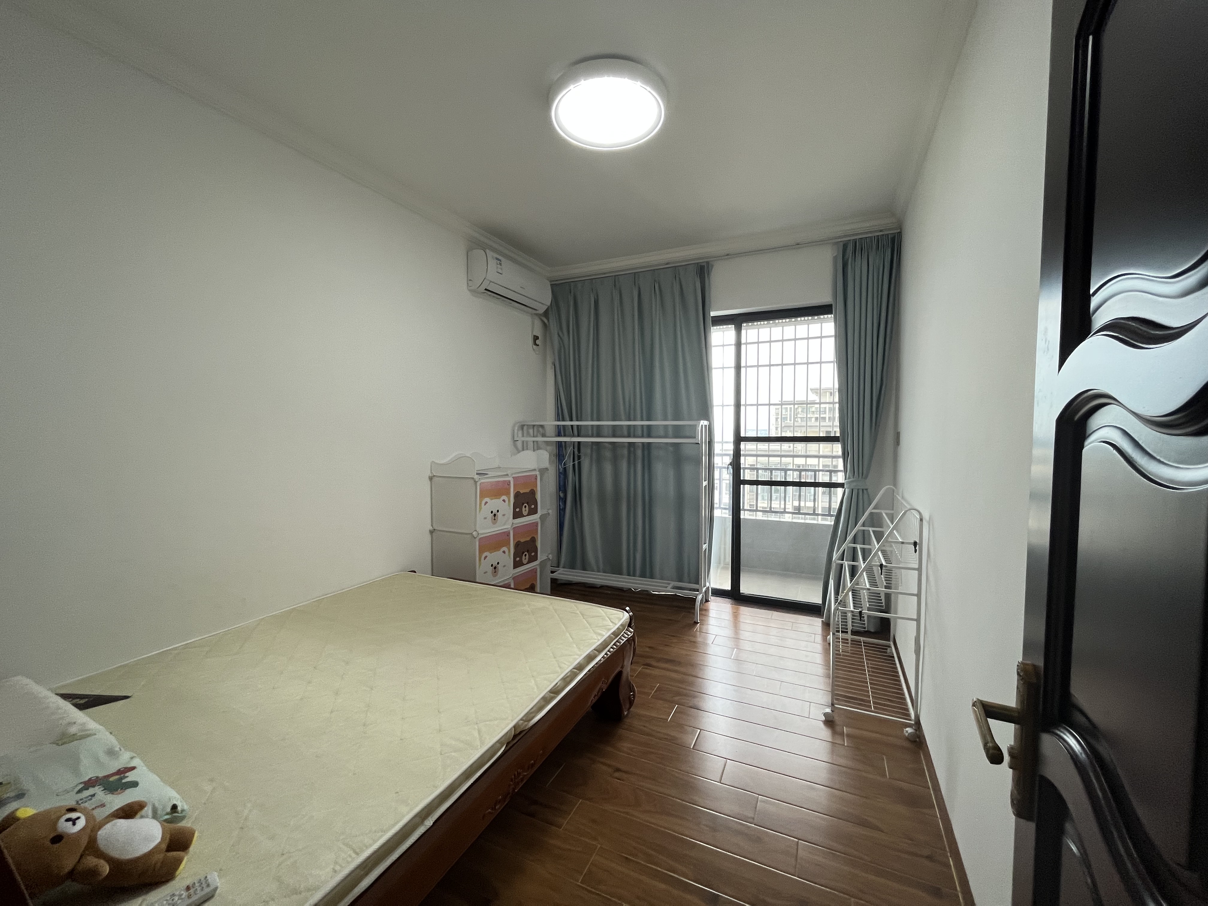 五源河公寓C区 3室2厅2卫 2500.0元/月 五源河公寓C区 3室2厅2卫 2500.0元/月户型图