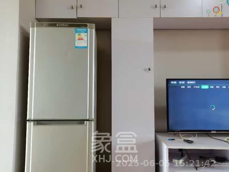 万科金色家园  1室1厅1卫   1200.00元/月室内图