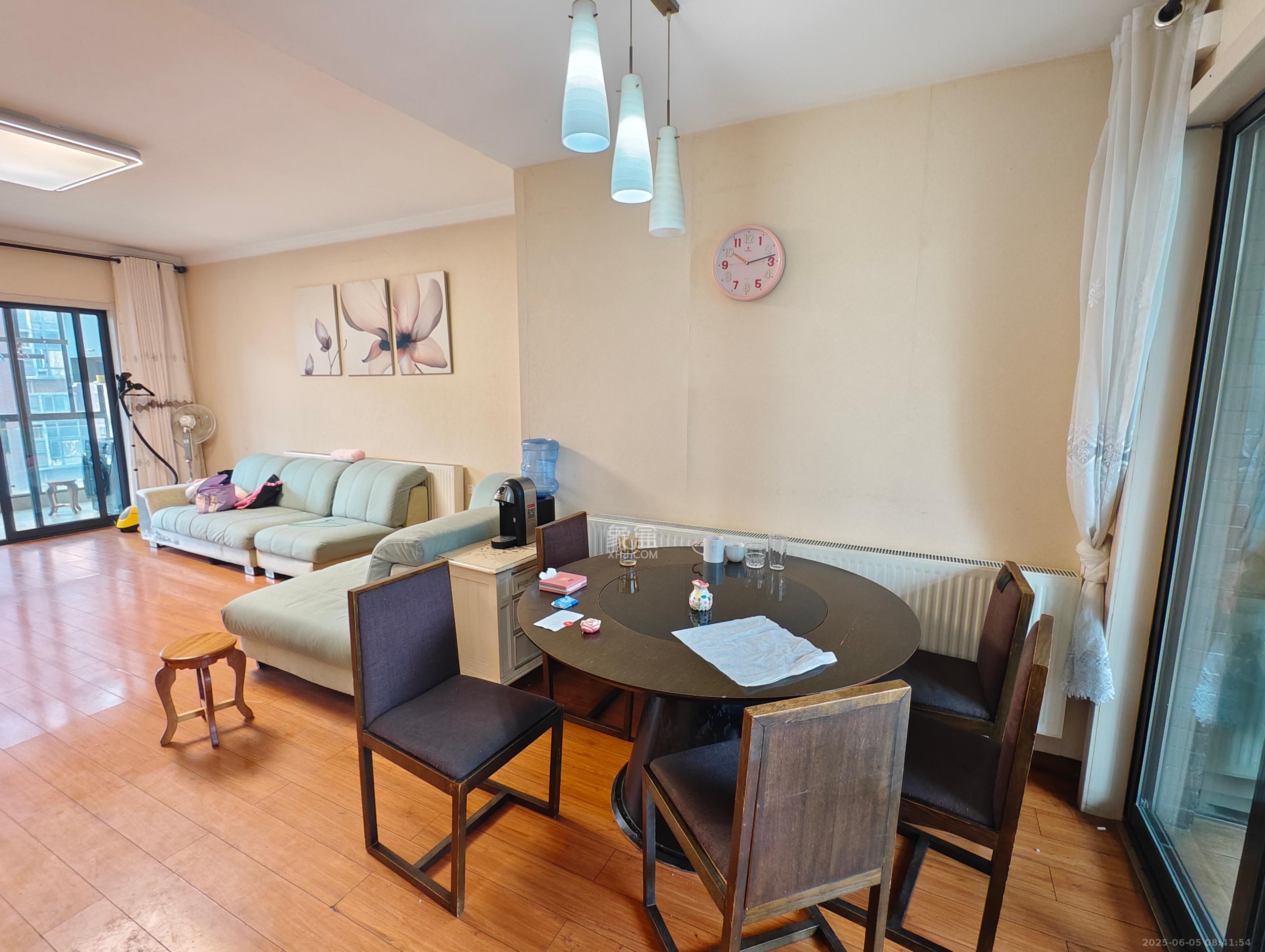 茂华国际湘 3室2厅2卫 2700.0元/月 茂华国际湘 3室2厅2卫 2700.0元/月室内图