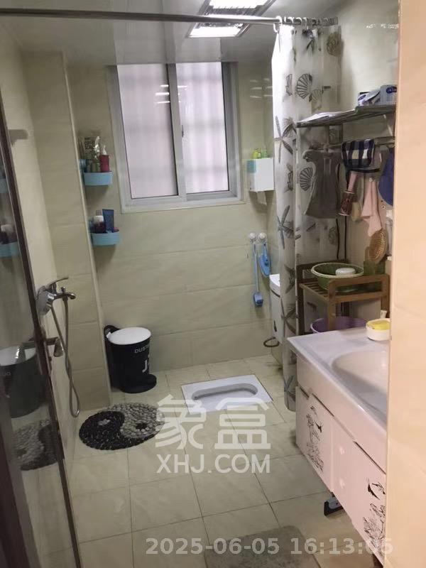 紫晶城  3室2厅2卫   1700.00元/月室内图