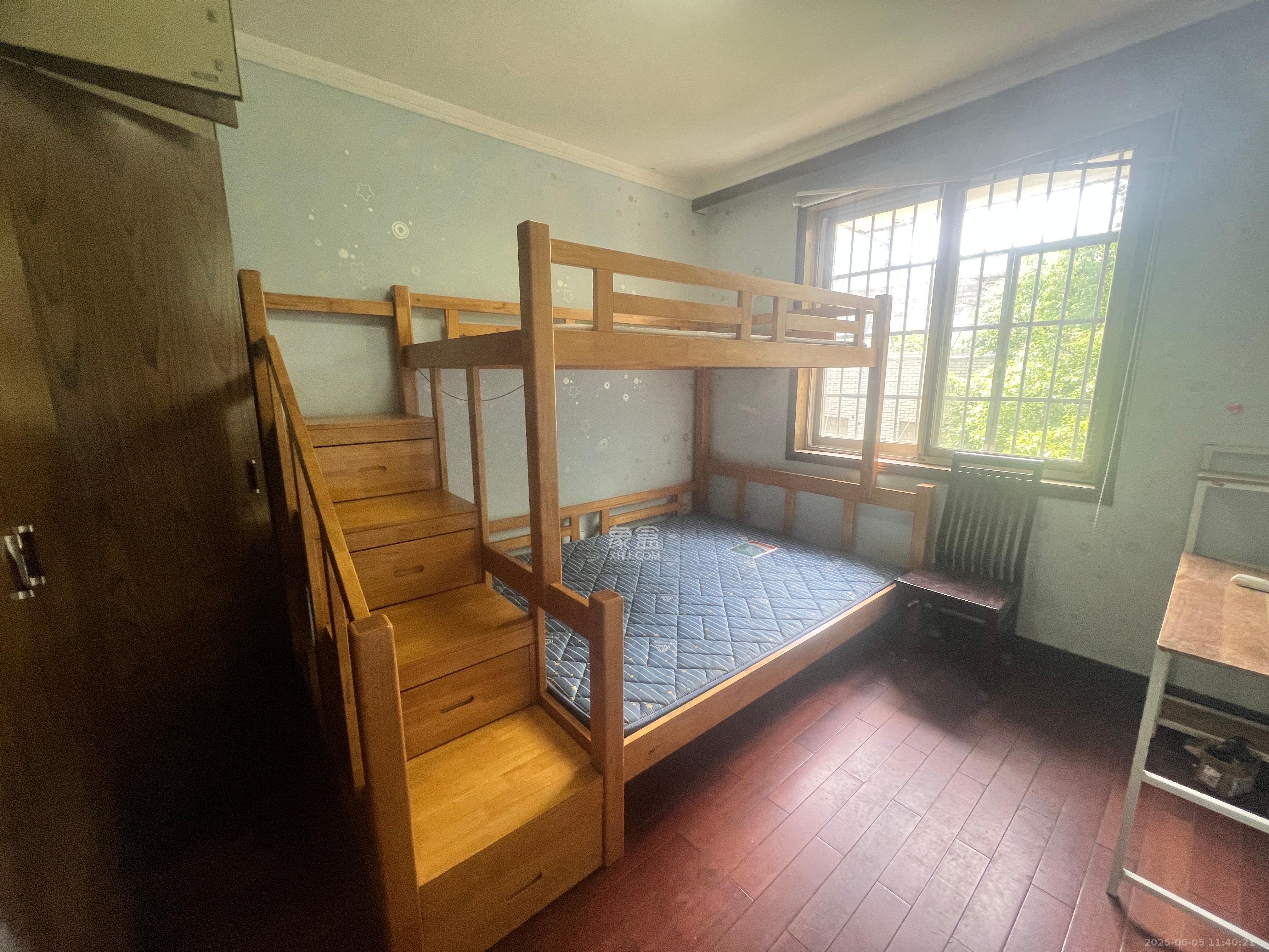 新世纪家园  2室1厅1卫    2200.0元/月室内图