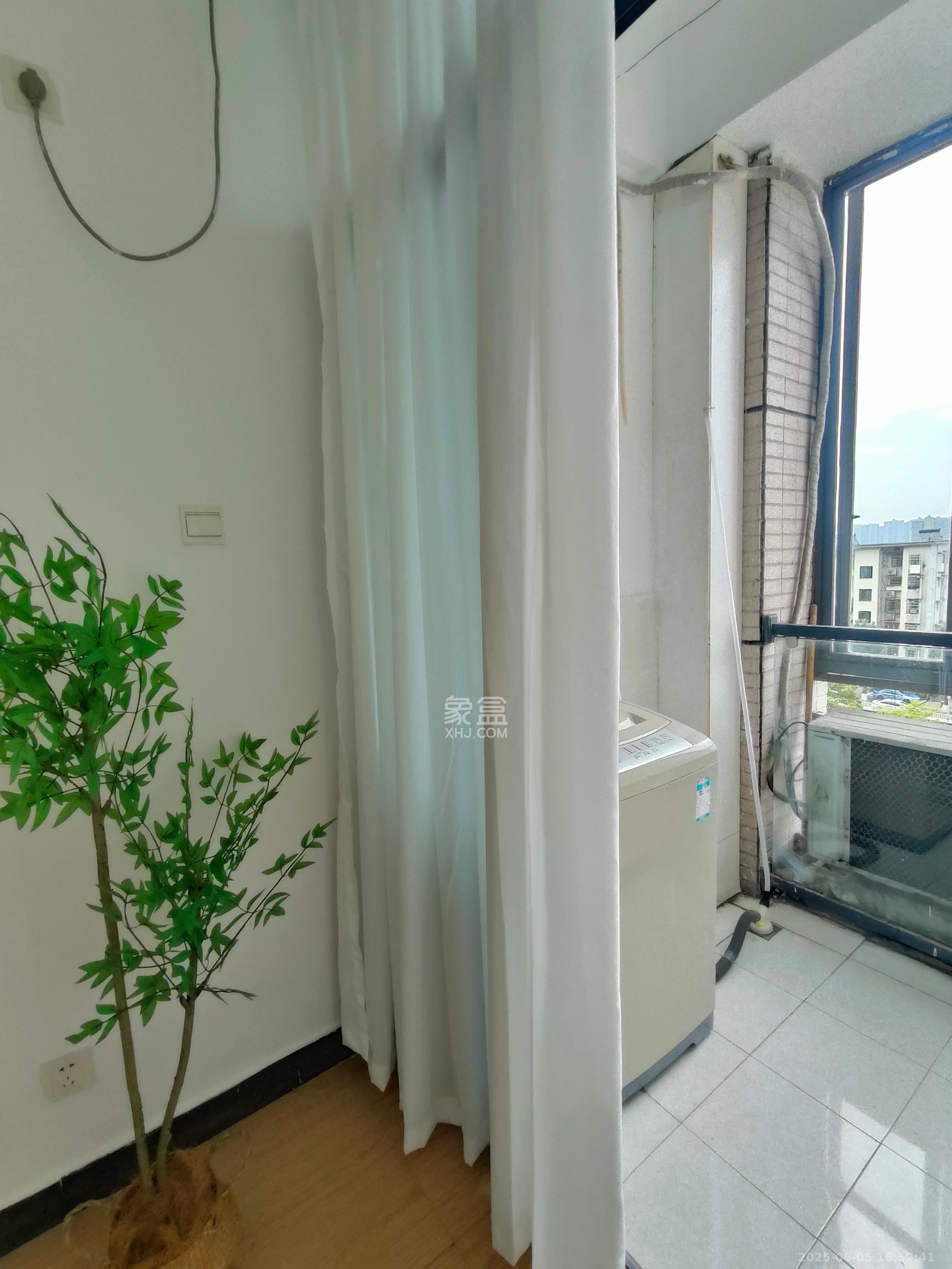 长房时代城  1室1厅1卫   1700.00元/月室内图